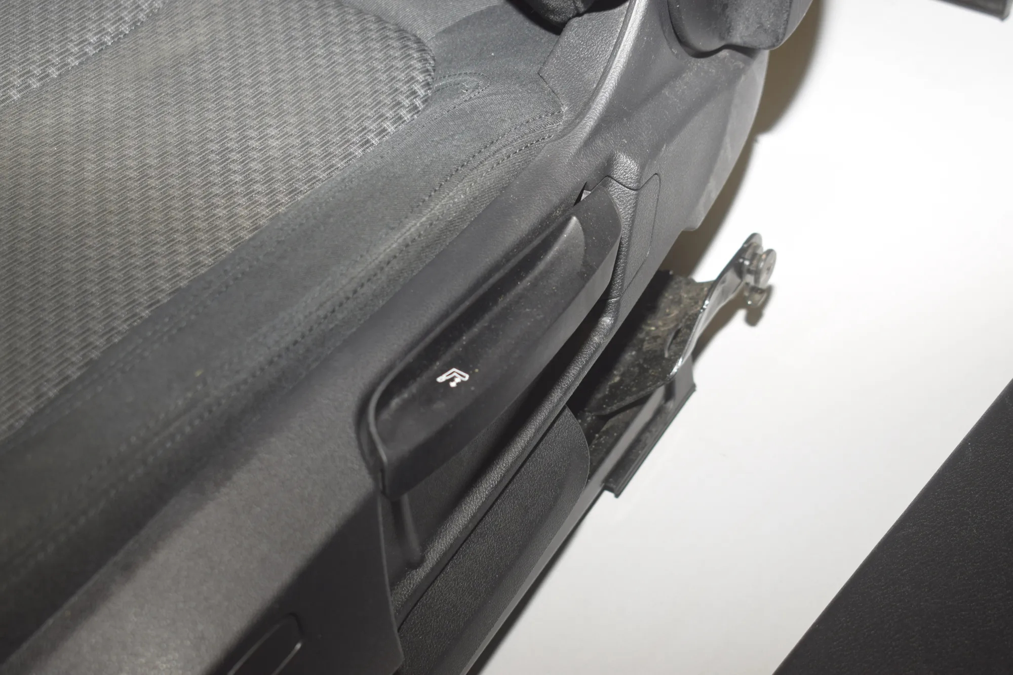 Seat set · BMW X1 (F48) xDrive 18 d 2018 – 9