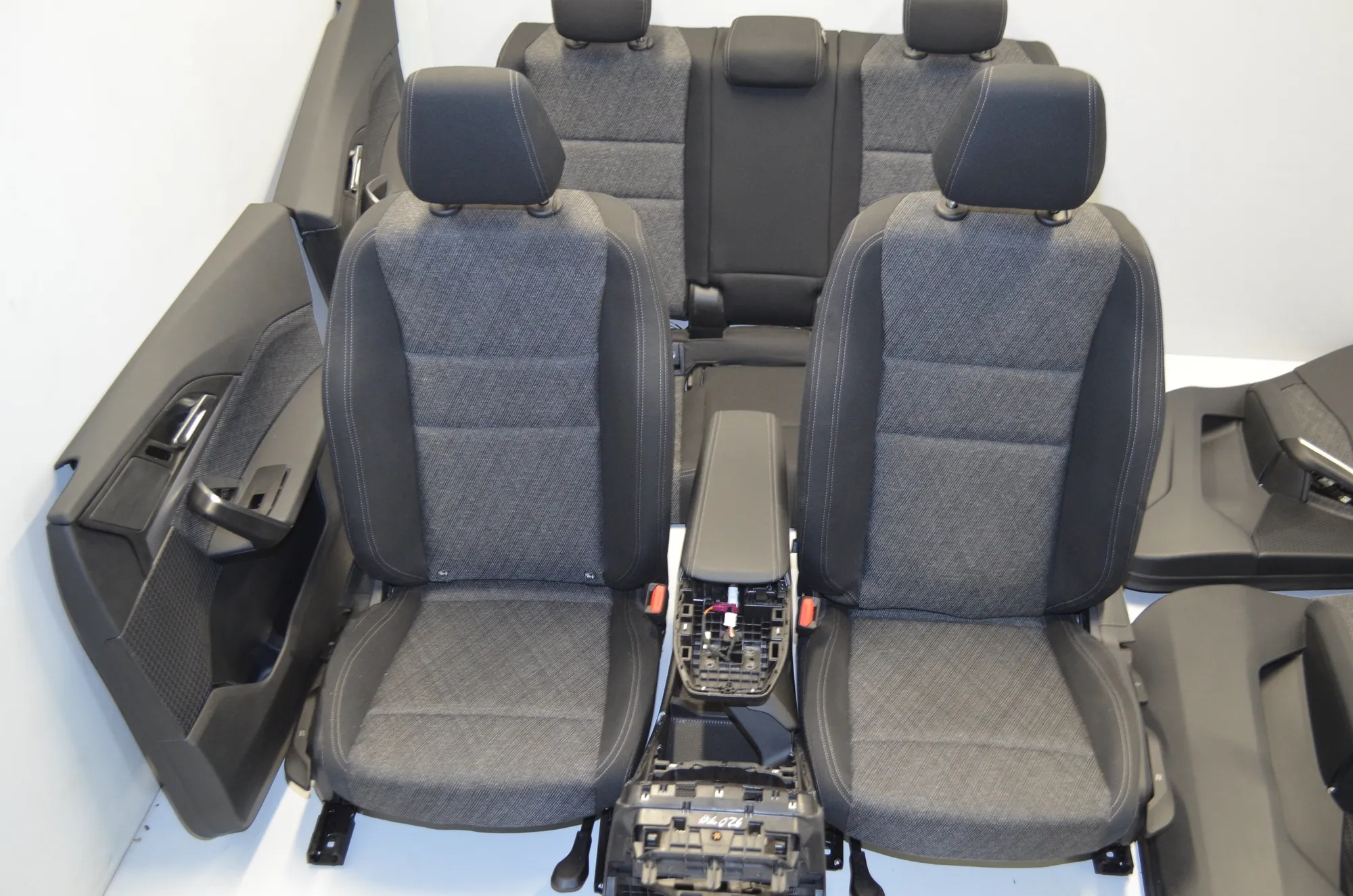 Seat set · BMW X2 (U10) BMW X2 (U10) iX2 xDrive 30 2024 – 3