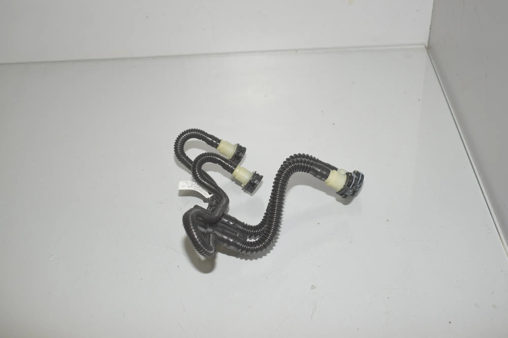 Other tubes – OEM 9424391 · BMW iX3 (G08) (2020 - -) Electric (286 HP) 2022 – 4