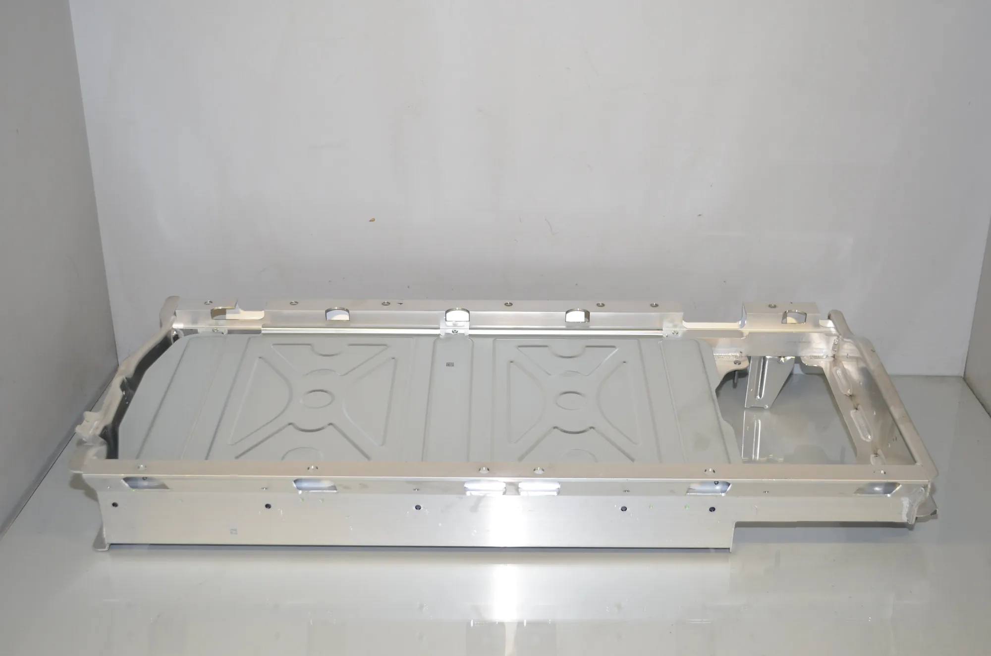 Other Body Parts – OEM 9424301 · BMW iX3 (G08) (2020 - -) Electric (286 HP) 2022 – 2