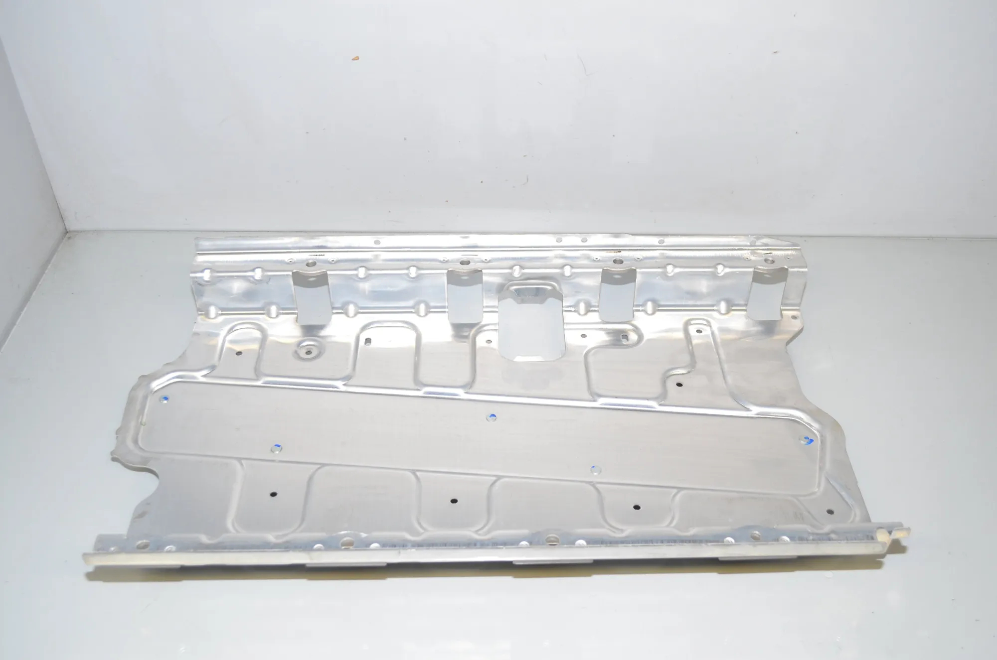 Other Body Parts – OEM 9424302 · BMW iX3 (G08) (2020 - -) Electric (286 HP) 2022 – 3