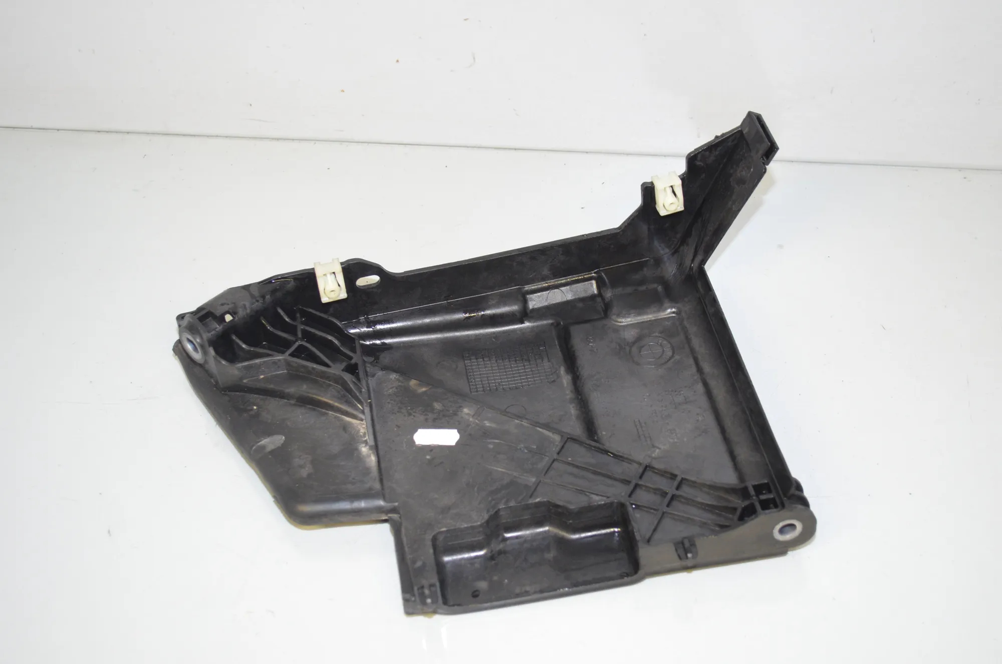 Bracket – OEM 7473113 · BMW 1 (F40) (2019 - -) F40) 116 d 2020