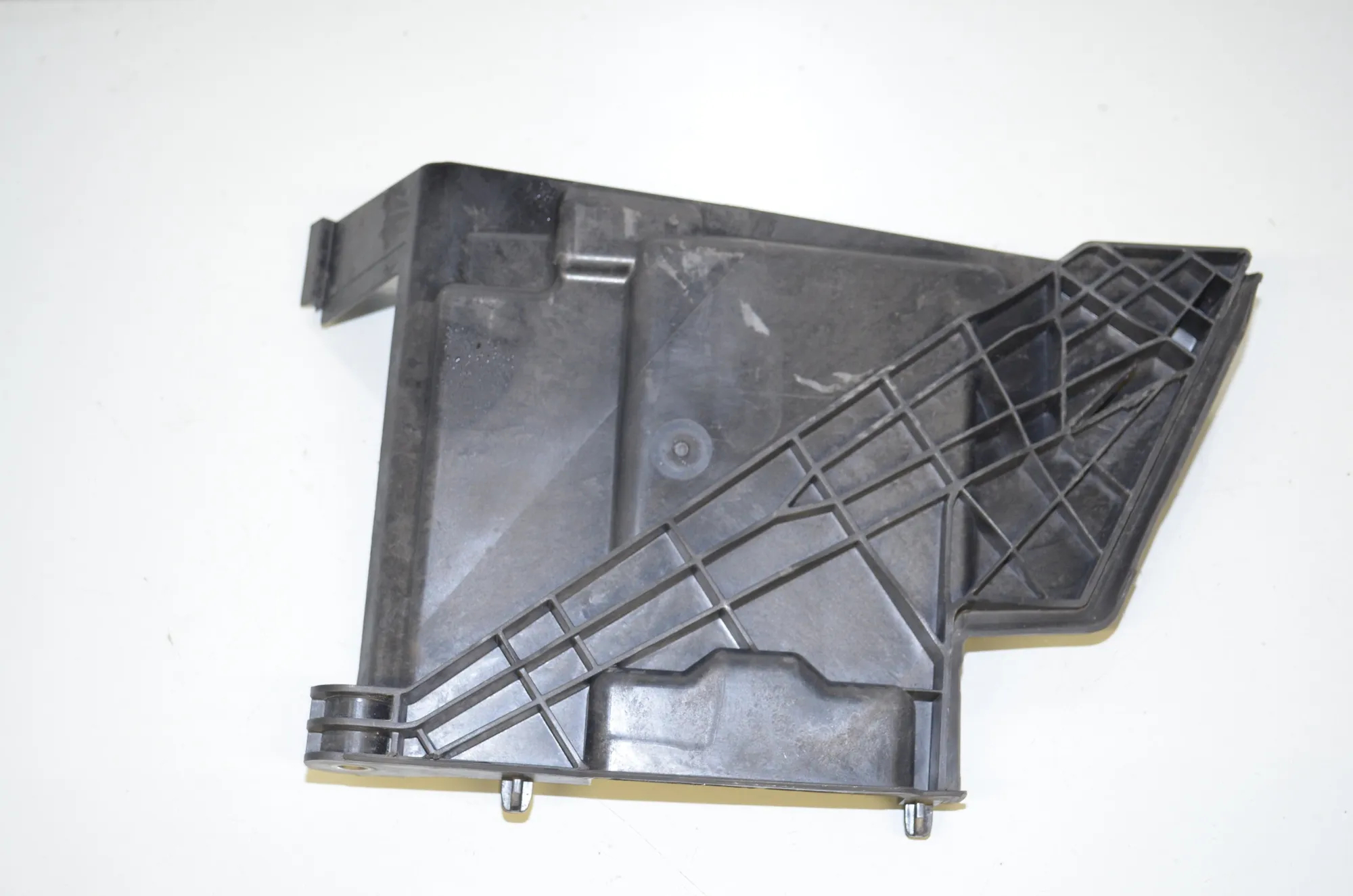 Bracket – OEM 7473113 · BMW 1 (F40) (2019 - -) F40) 116 d 2020 – 3