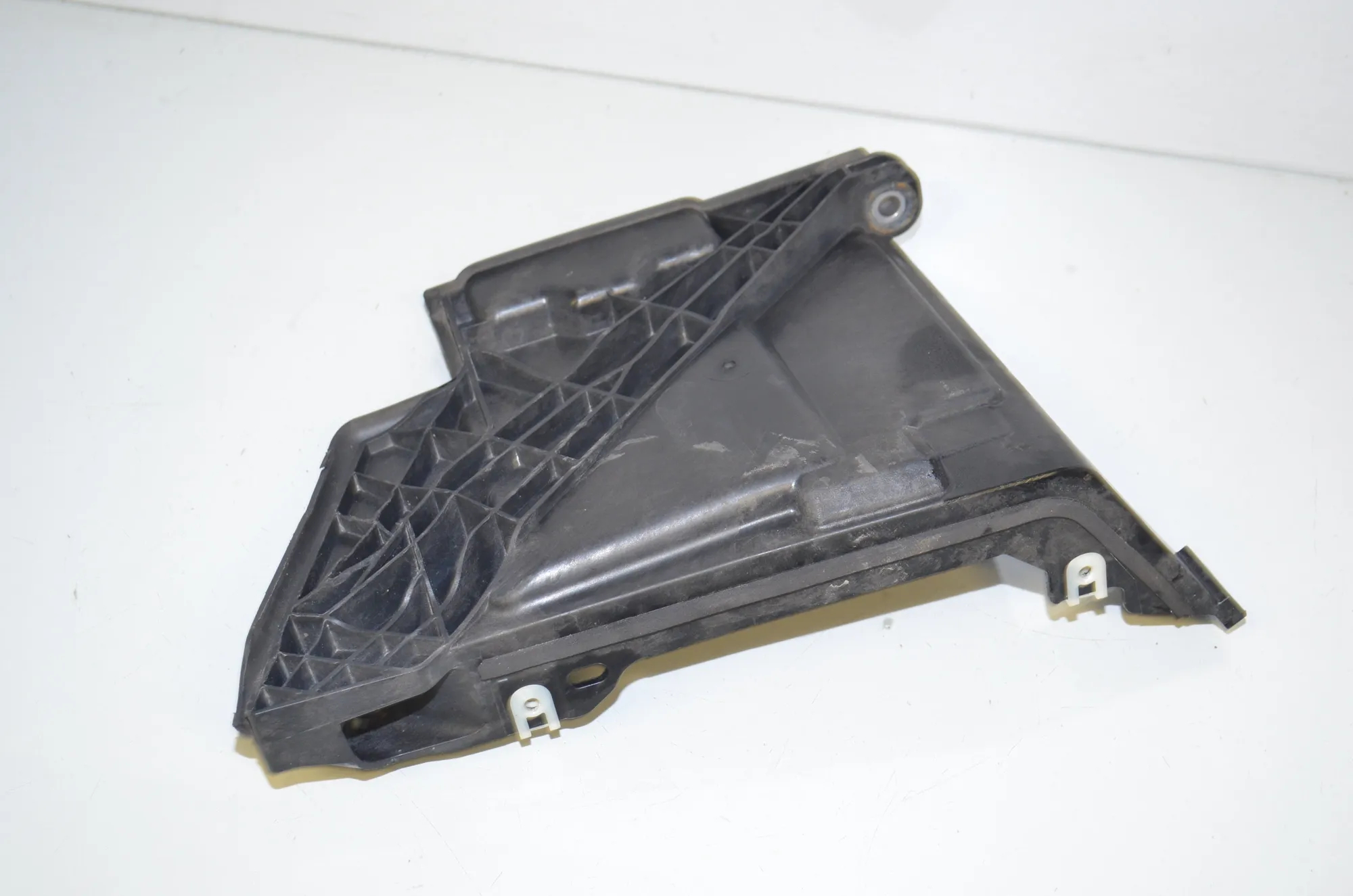 Bracket – OEM 7473113 · BMW 1 (F40) (2019 - -) F40) 116 d 2020 – 4