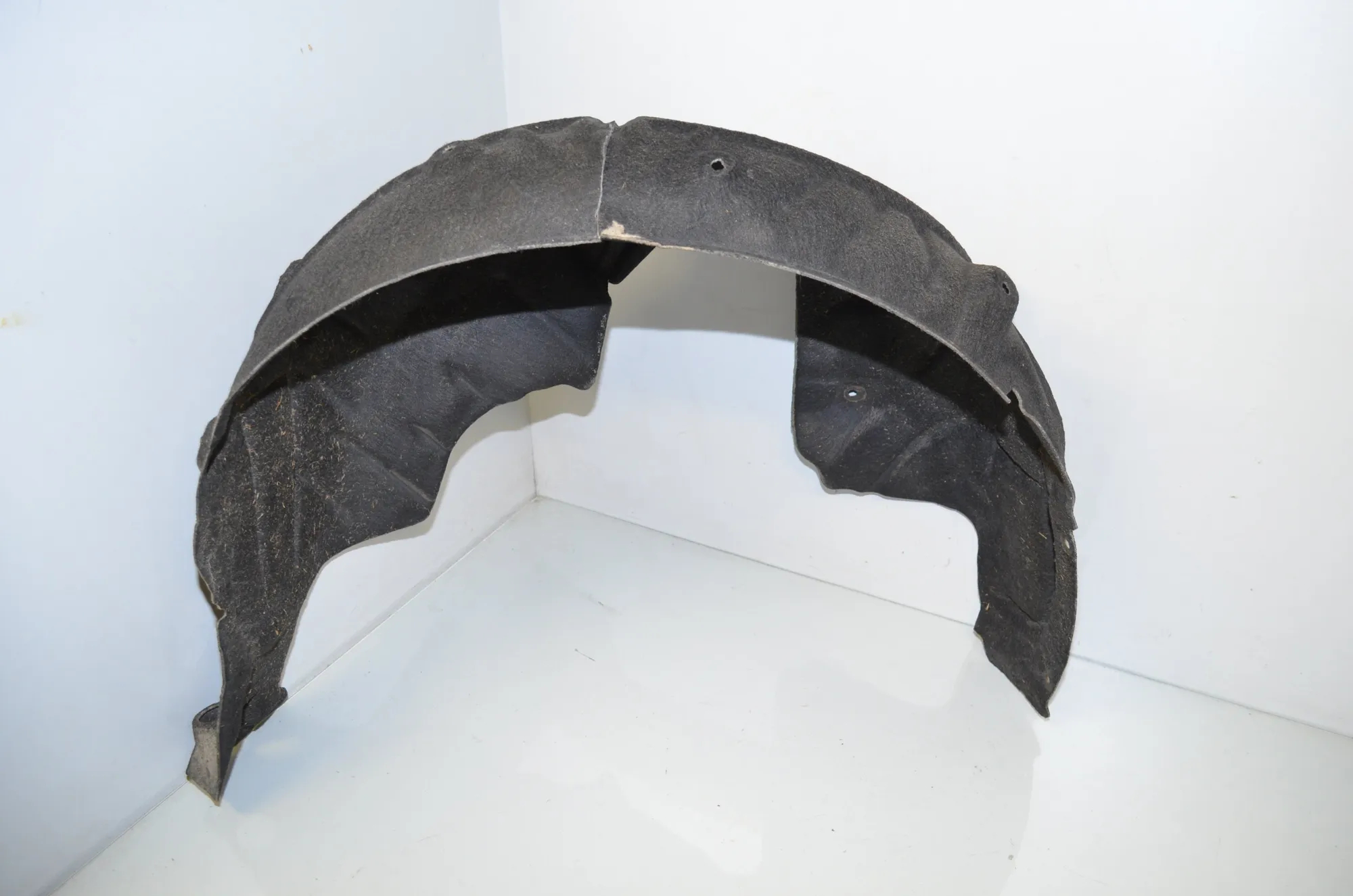 Rear Left Arch Liner – OEM 7440179 · BMW 1 (F40) (2019 - -) F40) 116 d 2020 – 2