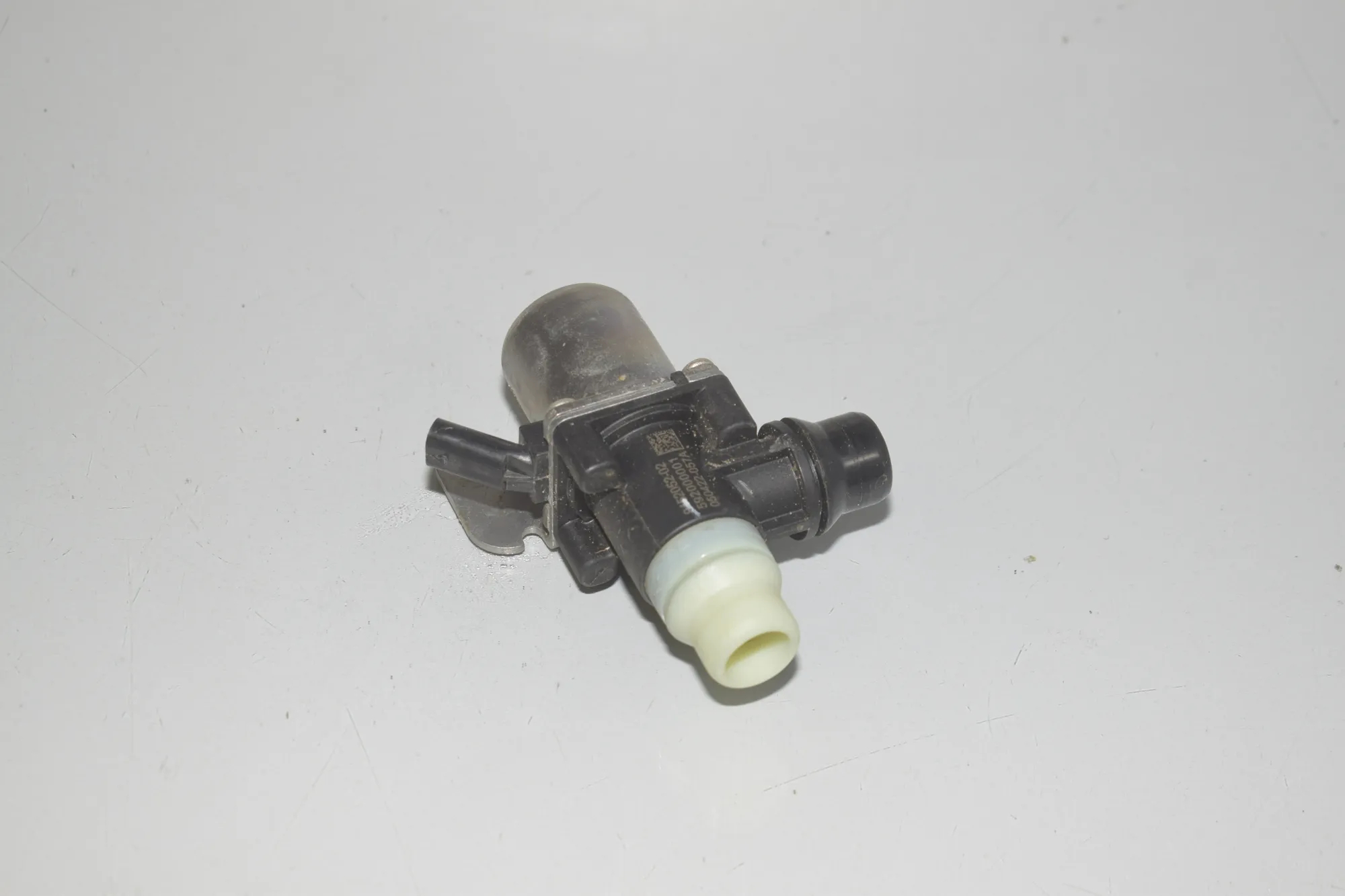 Water Cooler Valve – OEM 9452052 · BMW iX3 (G08) (2020 - -) Electric (286 HP) 2022 – 2