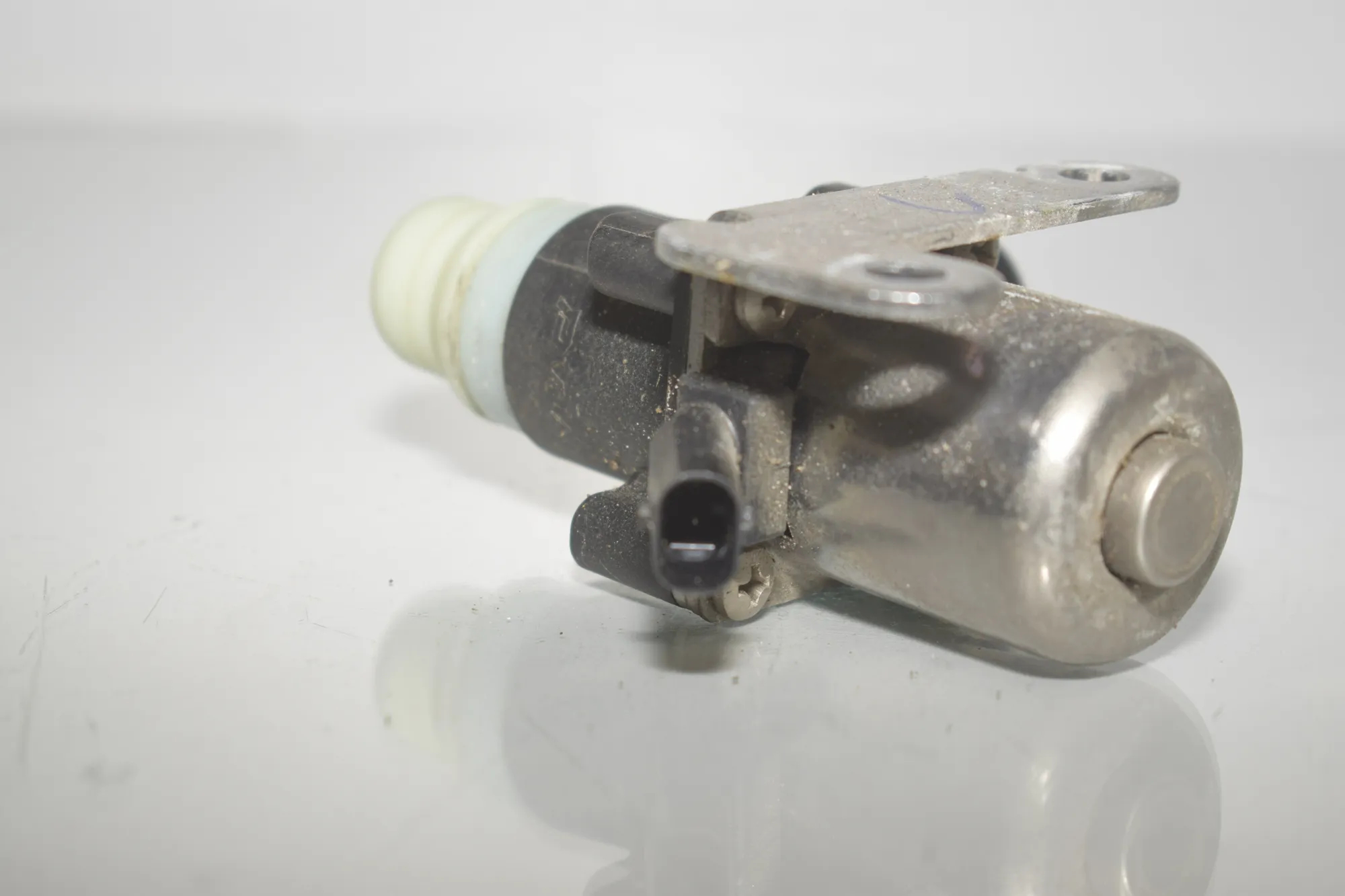 Water Cooler Valve – OEM 9452052 · BMW iX3 (G08) (2020 - -) Electric (286 HP) 2022 – 4