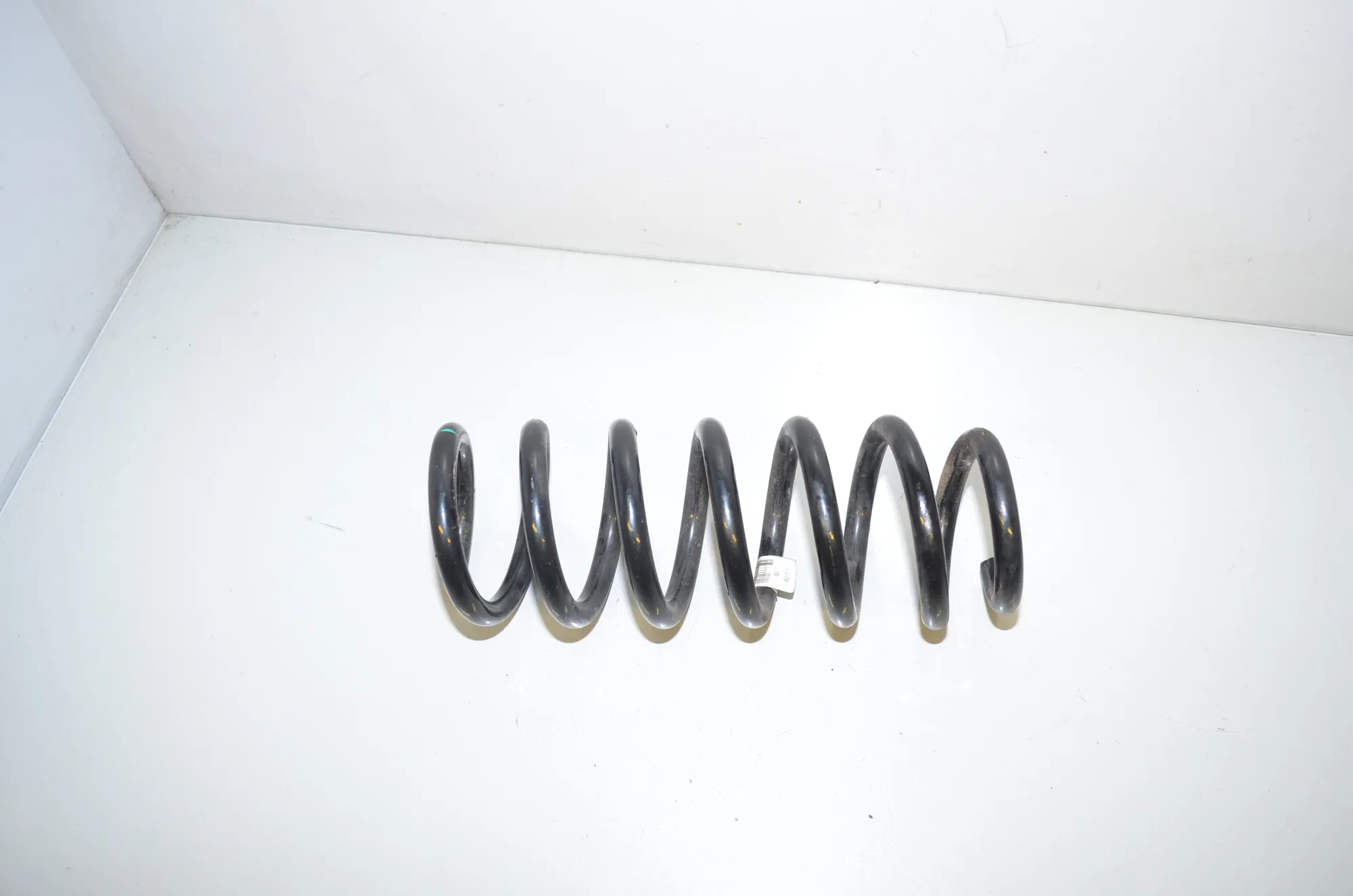 Rear Right Coil Spring – OEM 1543307 · BMW iX3 (G08) (2020 - -) Electric (286 HP) 2022 – 4