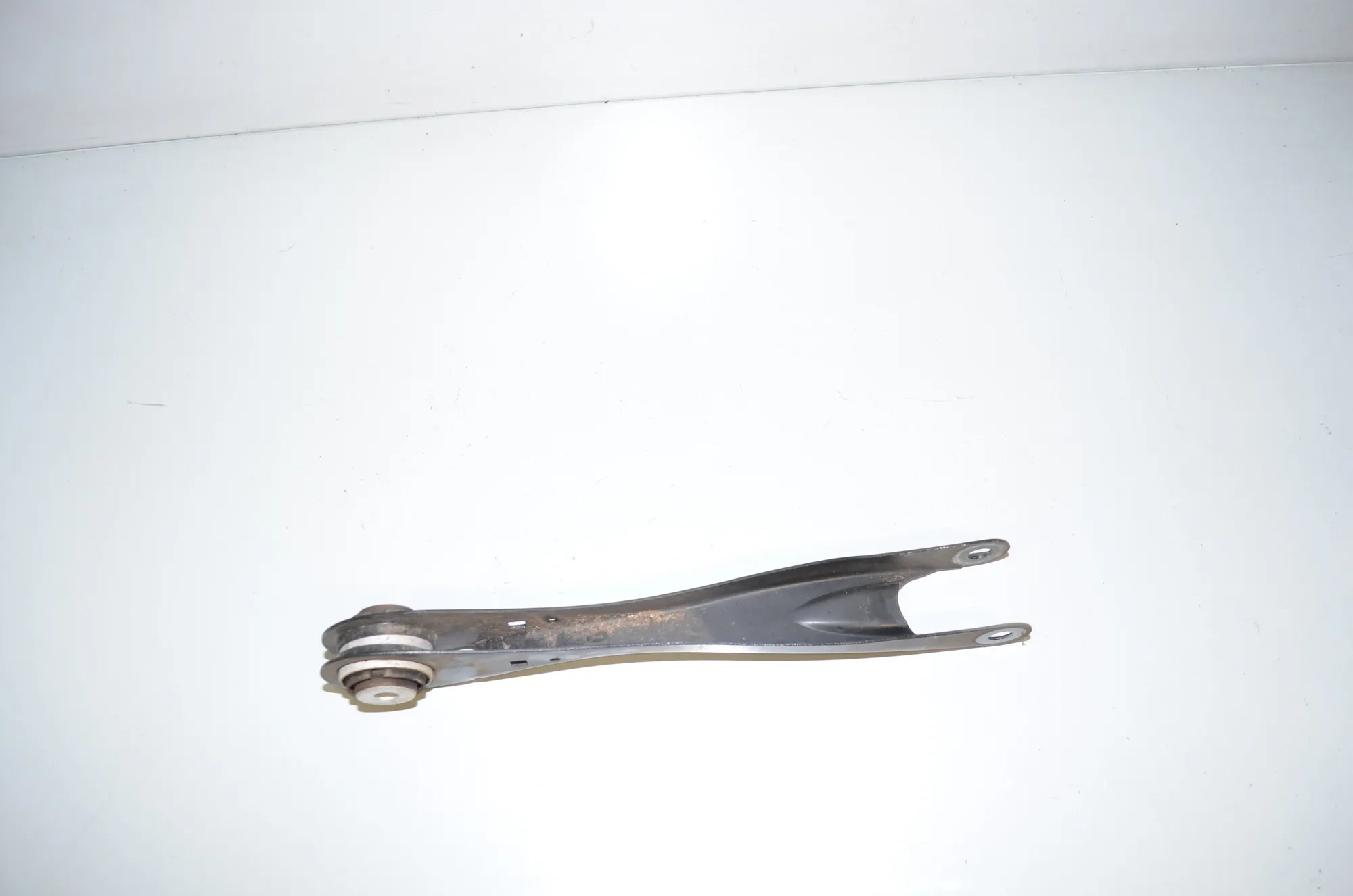 Rear Right Control Arm – OEM 6871879 · BMW iX3 (G08) (2020 - -) Electric (286 HP) 2022 – 4