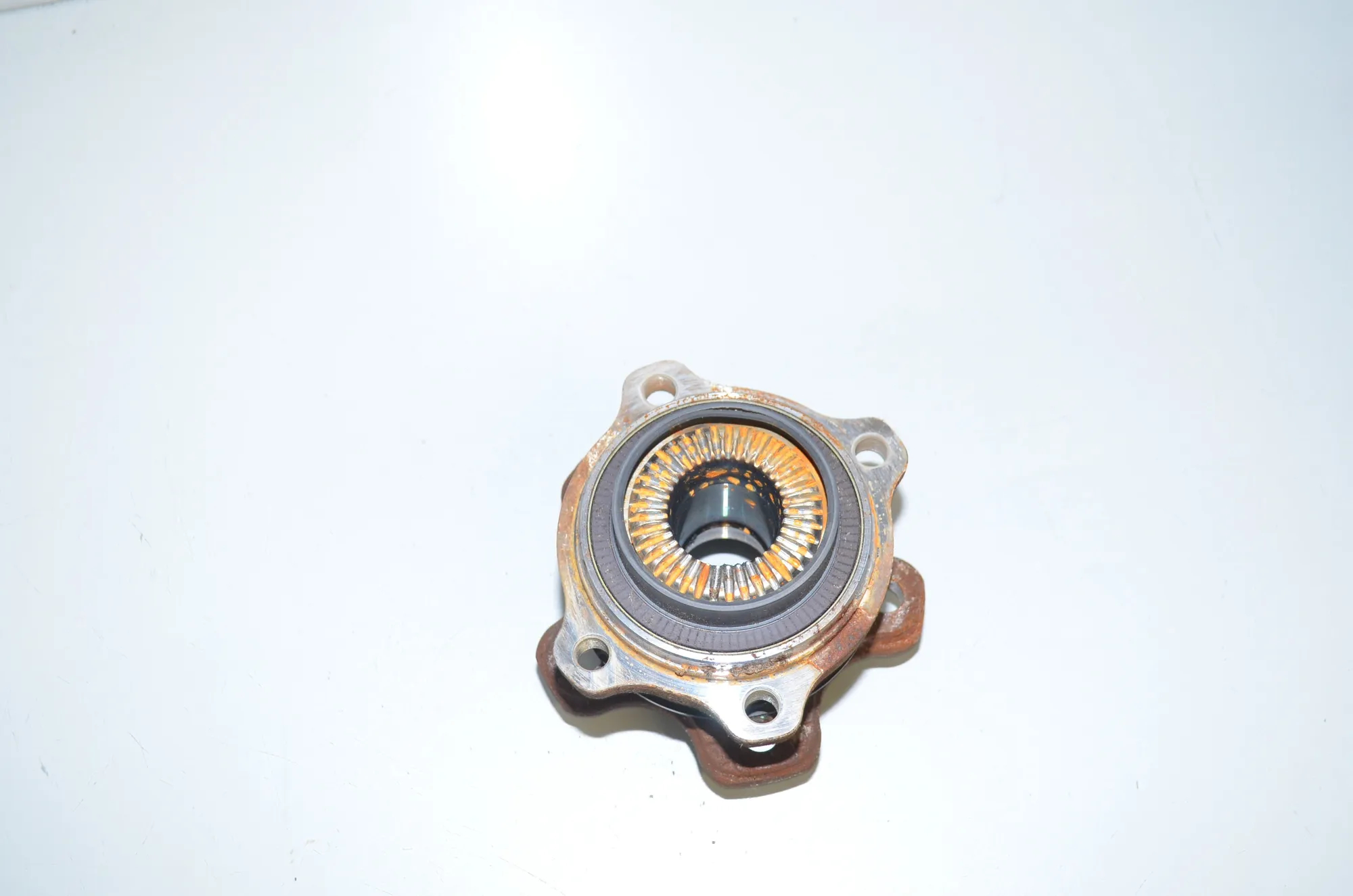 Rear Left Wheel Bearing – OEM 8878739 · BMW iX3 (G08) (2020 - -) Electric (286 HP) 2022 – 3