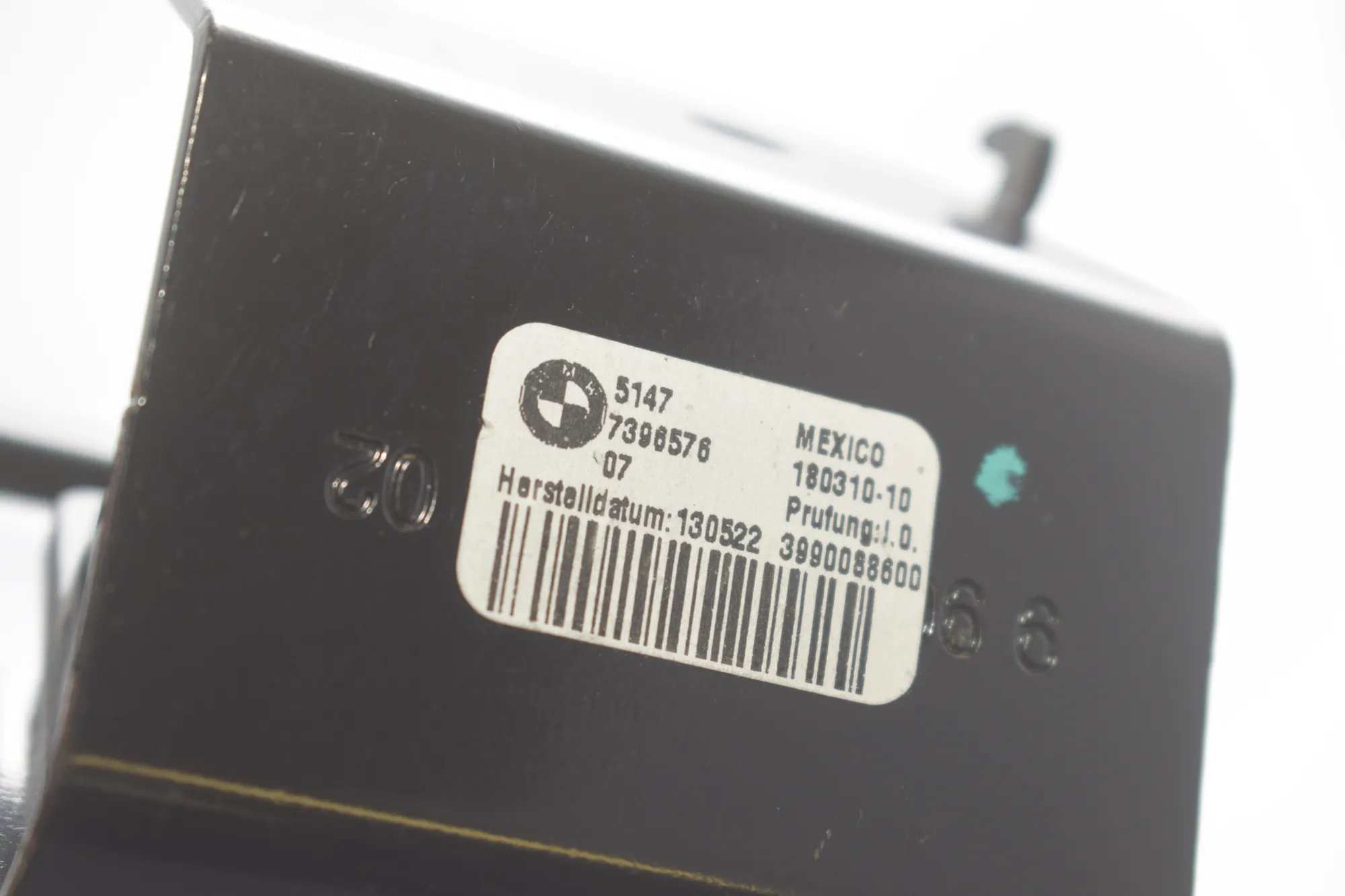 Bracket – OEM 7396576 · BMW iX3 (G08) (2020 - -) Electric (286 HP) 2022 – 4