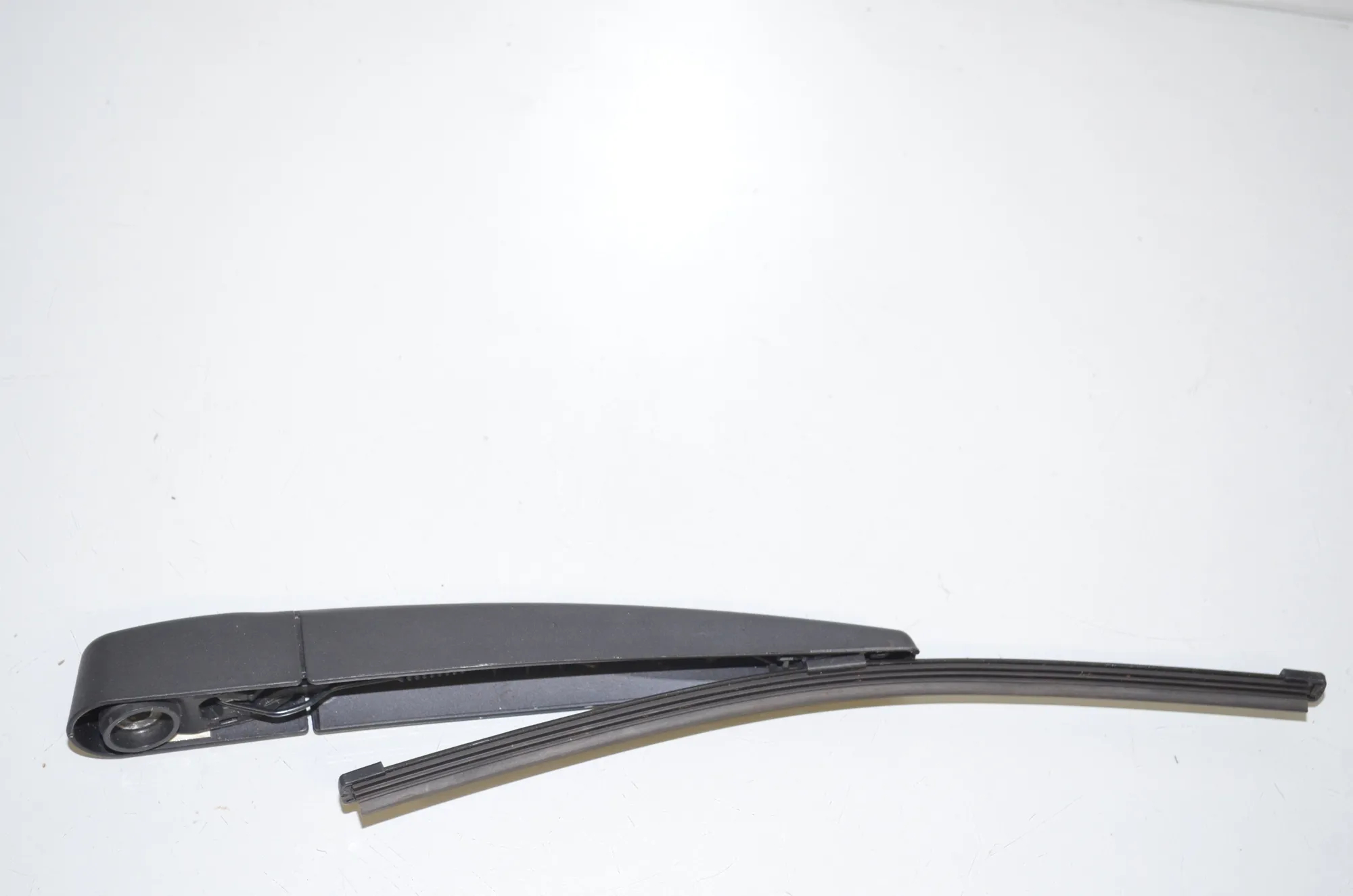 Rear Window Wiper – OEM 7407274 · BMW iX3 (G08) (2020 - -) Electric (286 HP) 2022 – 2