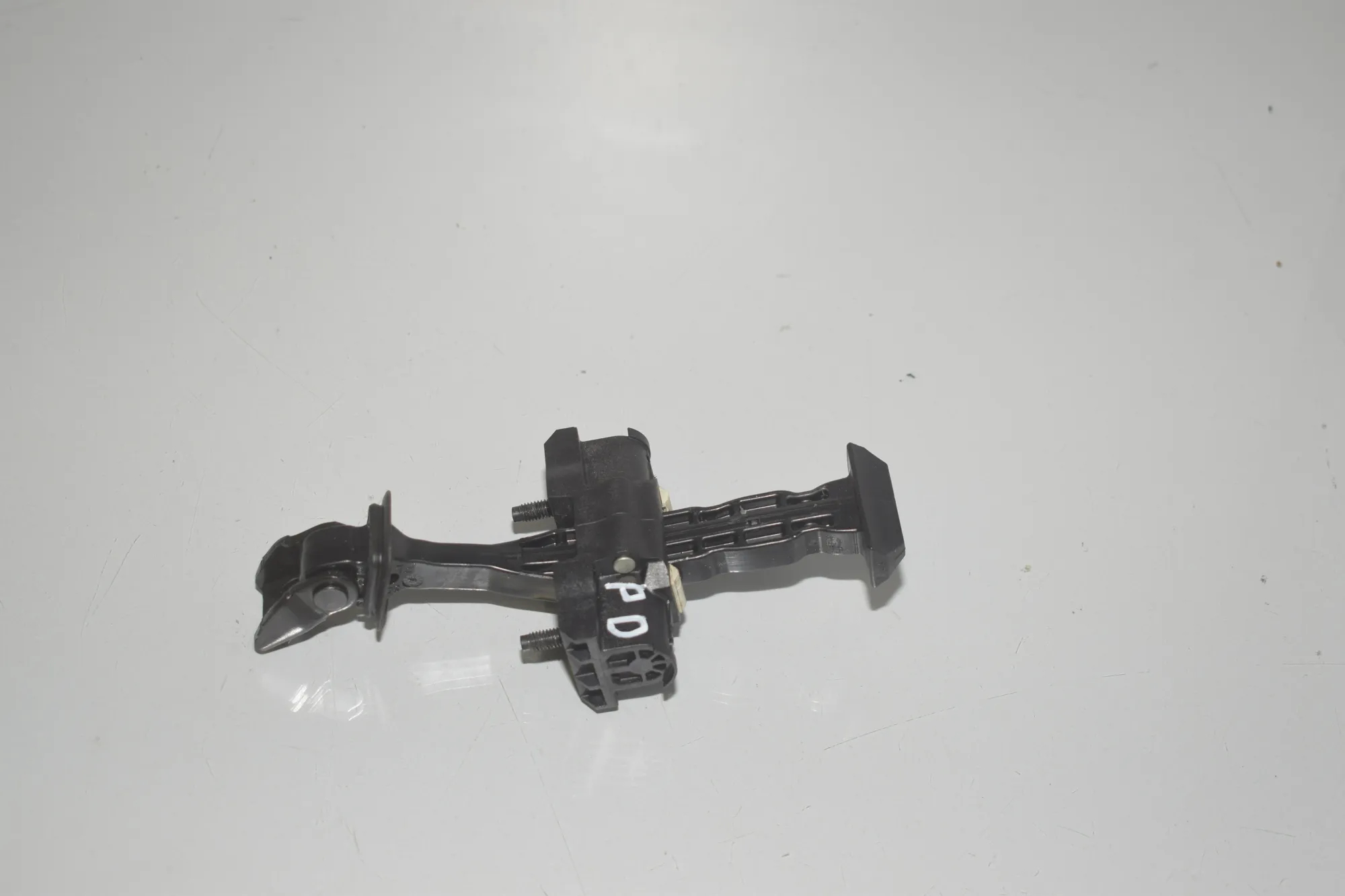 Front right door opening limiter – OEM 7390686 · BMW iX3 (G08) (2020 - -) Electric (286 HP) 2022 – 2