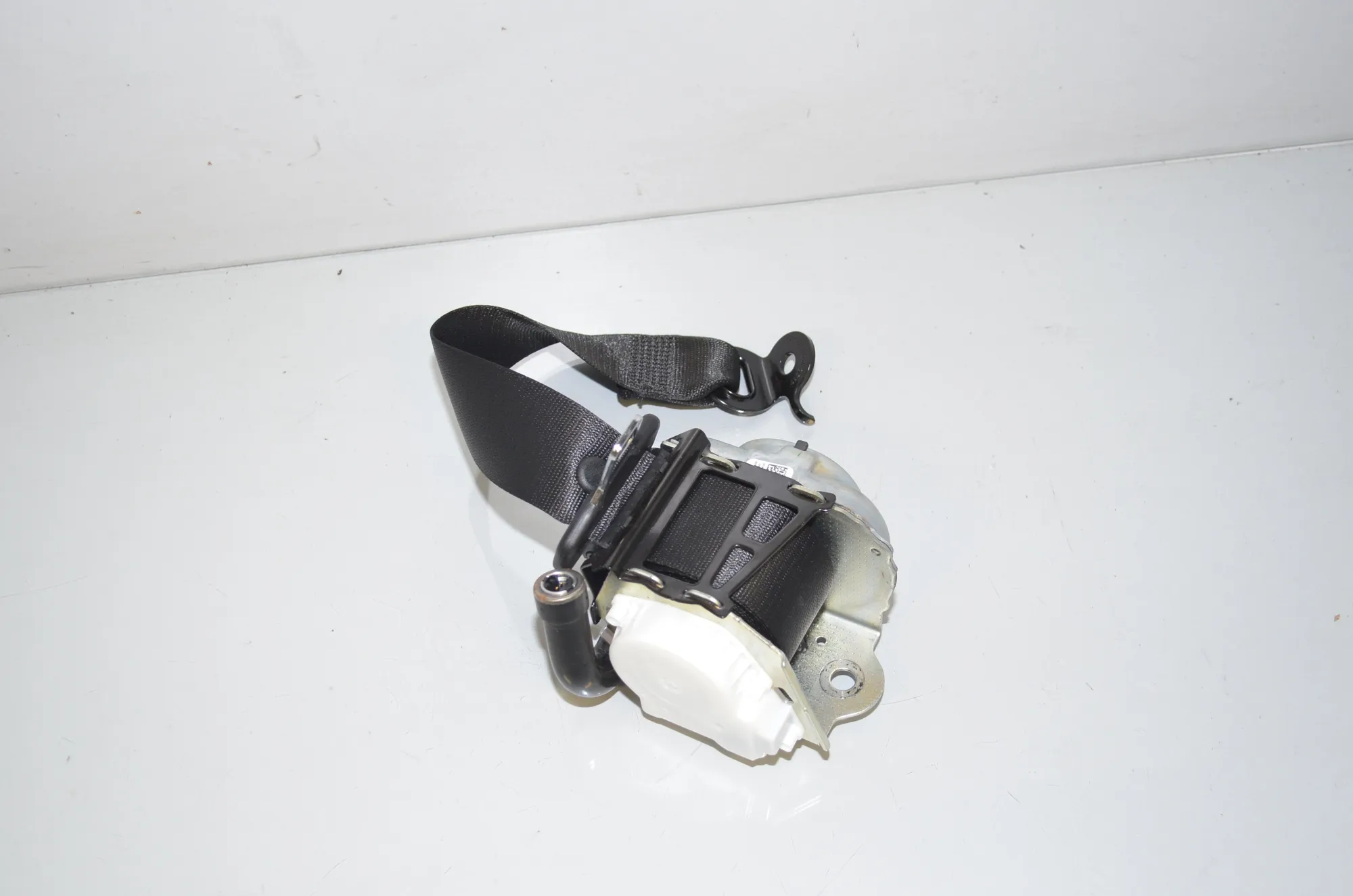 Rear Left Seatbelt – OEM 7471443 · BMW iX3 (G08) (2020 - -) Electric (286 HP) 2022