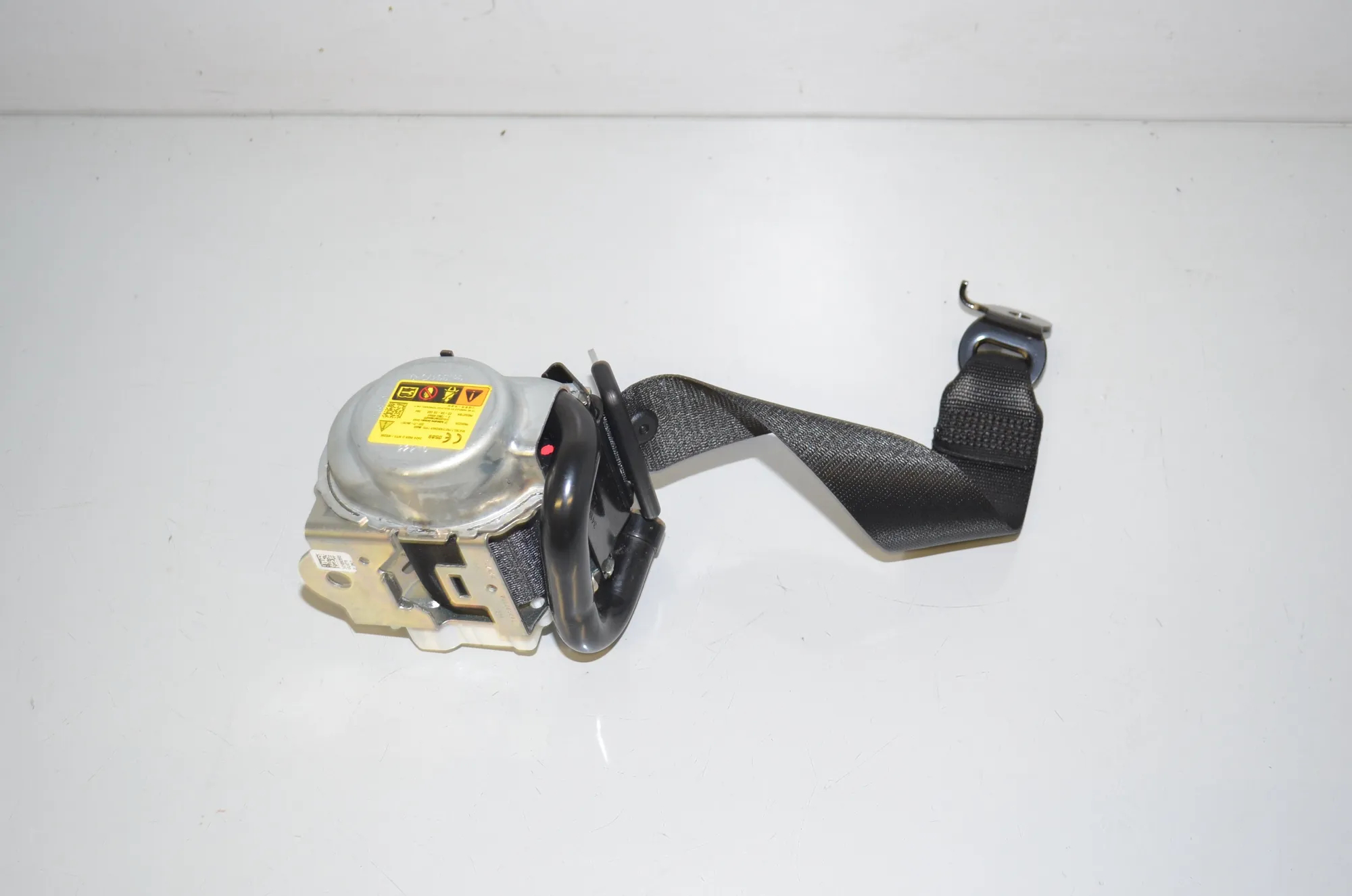 Rear Left Seatbelt – OEM 7471443 · BMW iX3 (G08) (2020 - -) Electric (286 HP) 2022 – 3