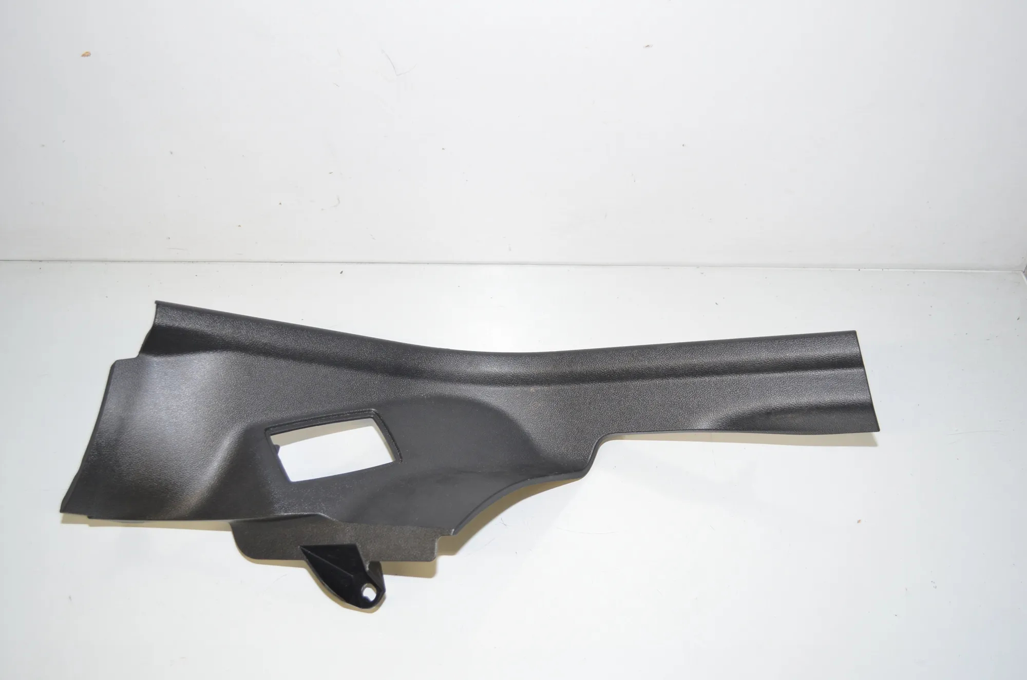 Rear Left Interior Step Trim – OEM 7432099 · BMW iX3 (G08) (2020 - -) Electric (286 HP) 2022