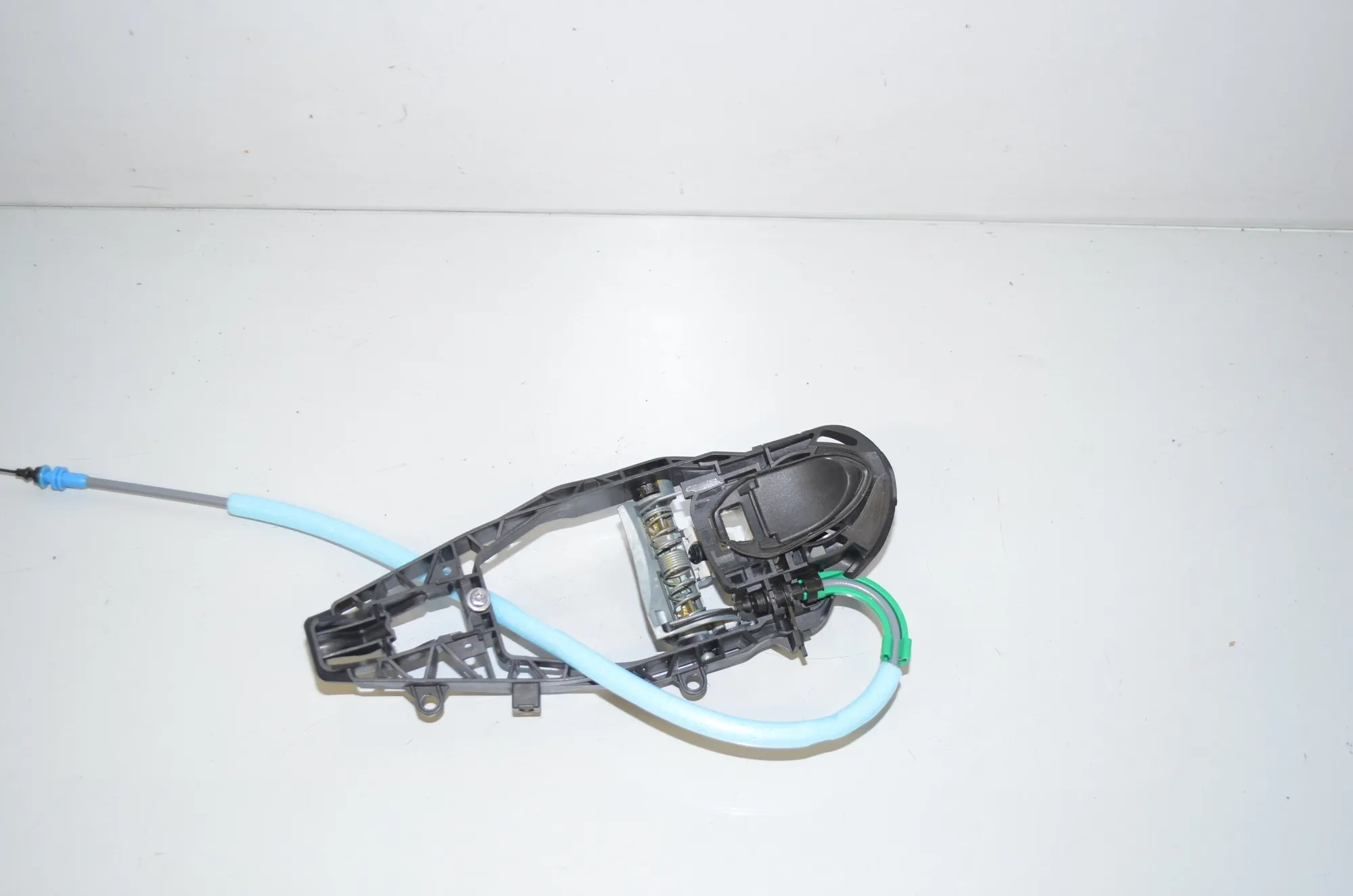 Rear Left Door Interior Handle Frame – OEM 9881773 · BMW iX3 (G08) (2020 - -) Electric (286 HP) 2022 – 2