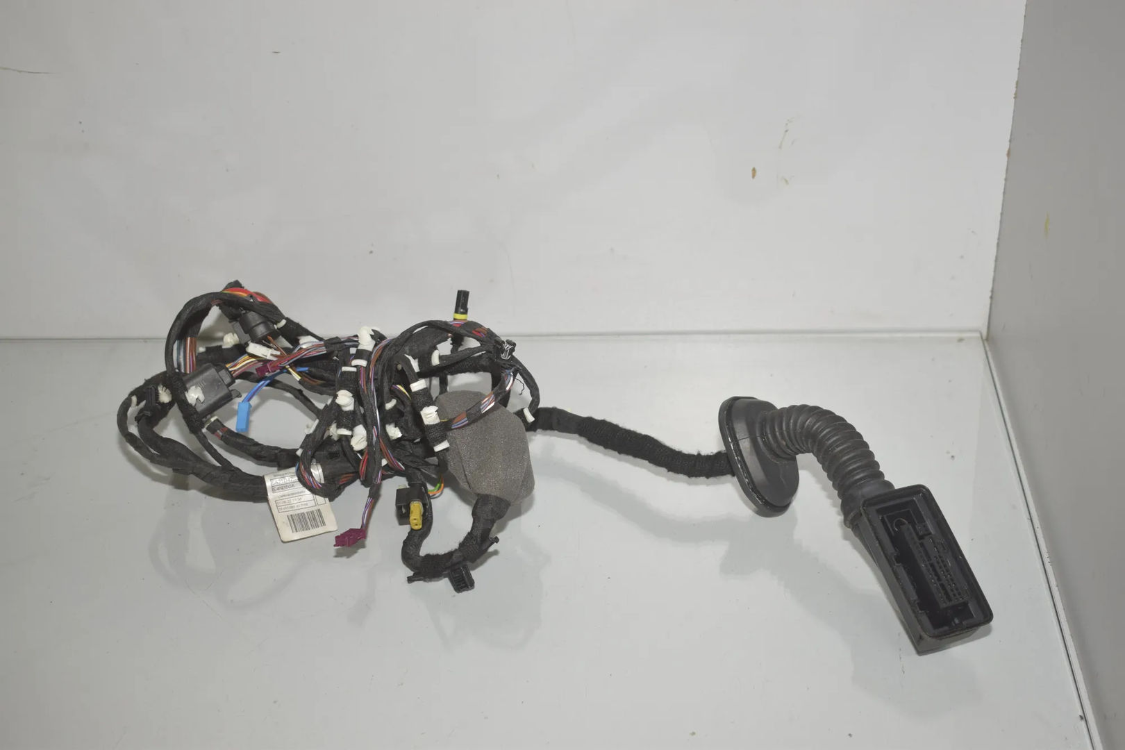 Front Right Door Wiring – OEM 5A21D47 · BMW iX3 (G08) (2020 - -) Electric (286 HP) 2022 – 3