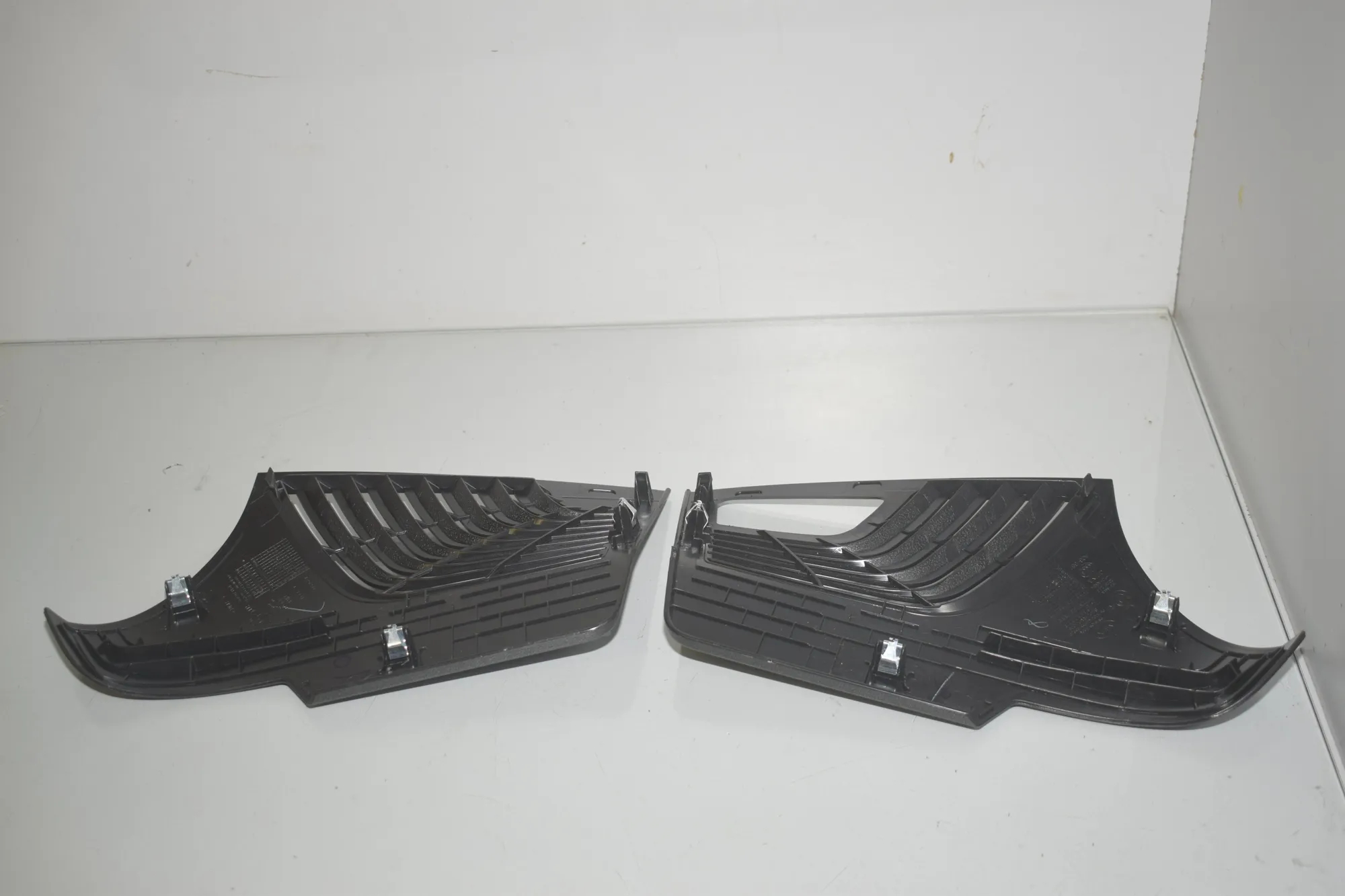 Other Body Parts – OEM 9873616 · BMW iX3 (G08) (2020 - -) Electric (286 HP) 2022 – 3
