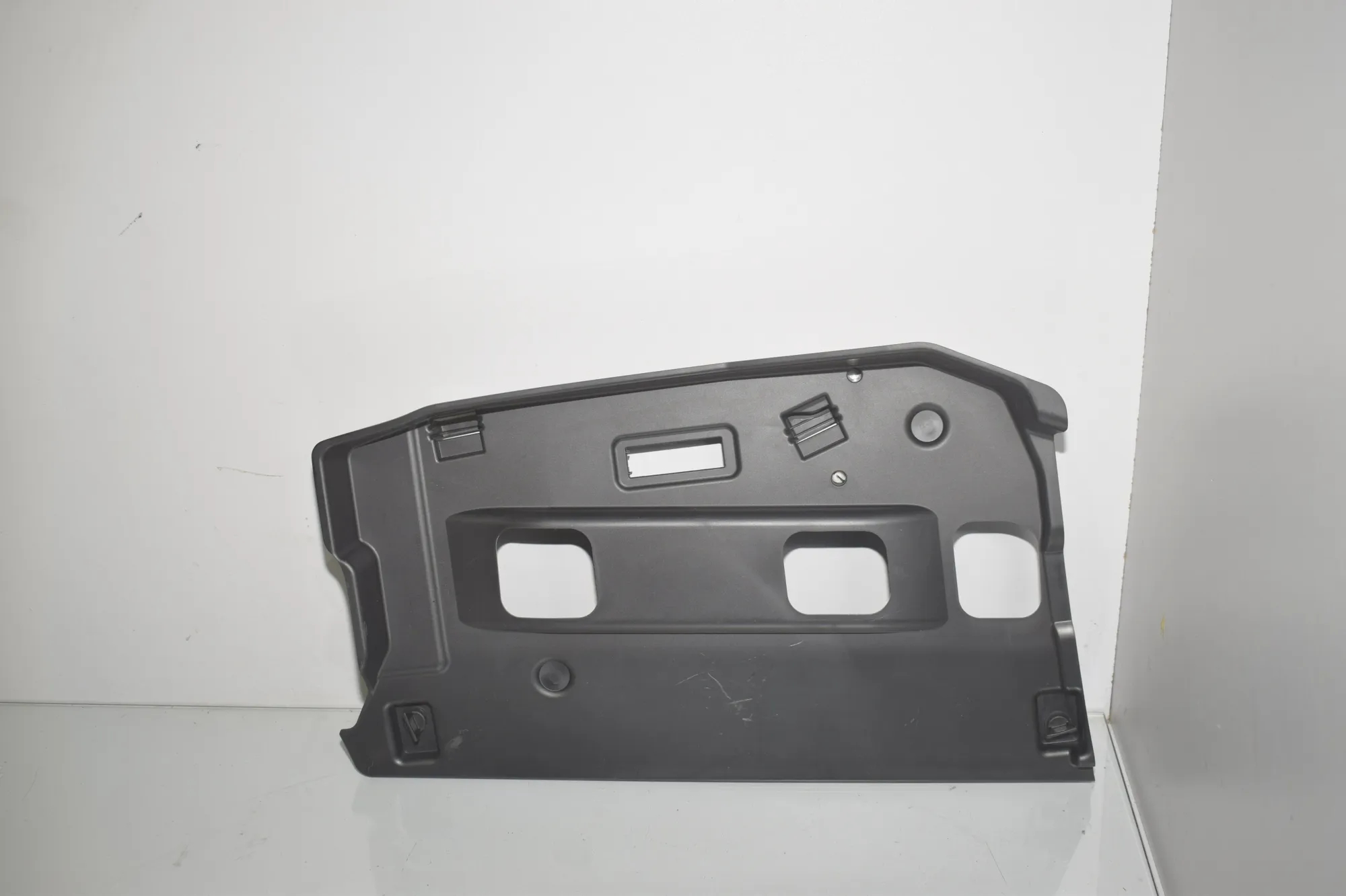 Dashboard Lower Trim – OEM 9496038 · BMW iX3 (G08) (2020 - -) Electric (286 HP) 2022 – 2