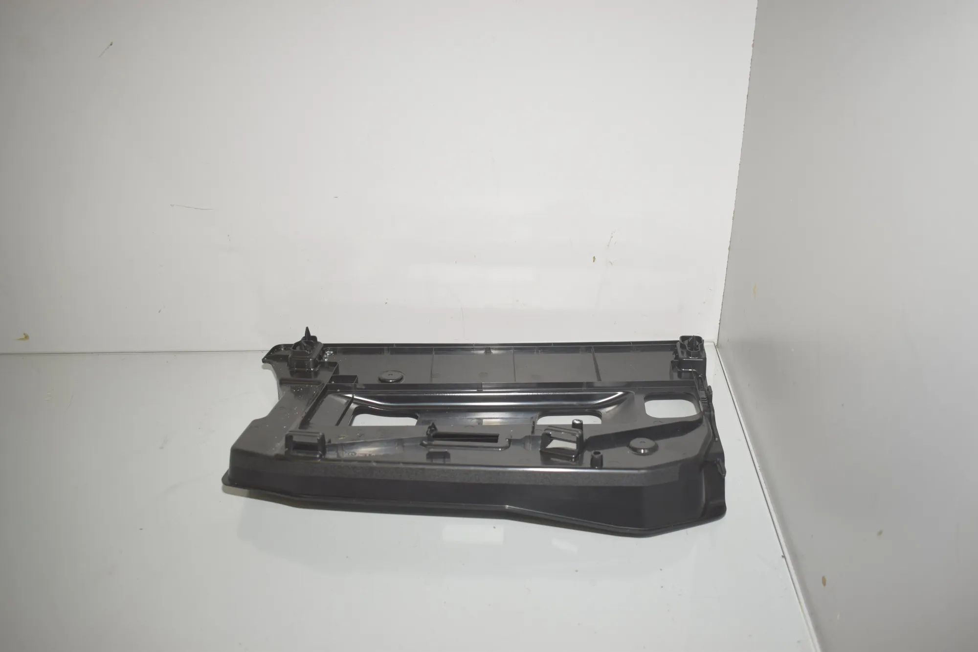 Dashboard Lower Trim – OEM 9496038 · BMW iX3 (G08) (2020 - -) Electric (286 HP) 2022 – 3