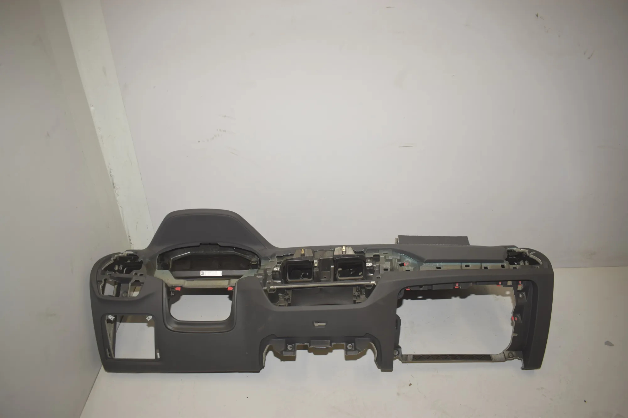 Dashboard – OEM 9632453 · BMW iX3 (G08) (2020 - -) Electric (286 HP) 2022 – 4