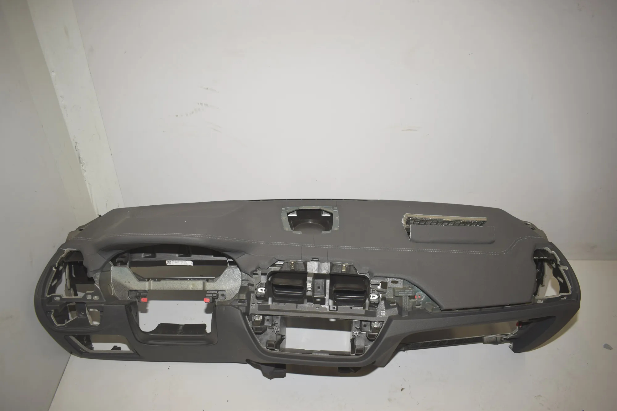 Dashboard – OEM 9632453 · BMW iX3 (G08) (2020 - -) Electric (286 HP) 2022 – 2