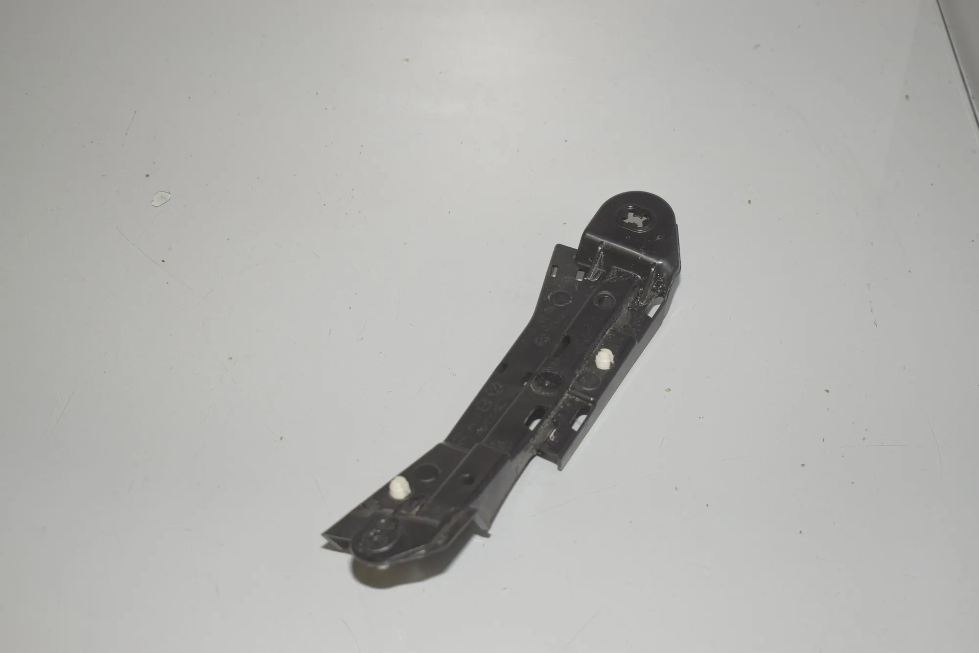 Bracket – OEM 9441941 · BMW iX3 (G08) (2020 - -) Electric (286 HP) 2022 – 2