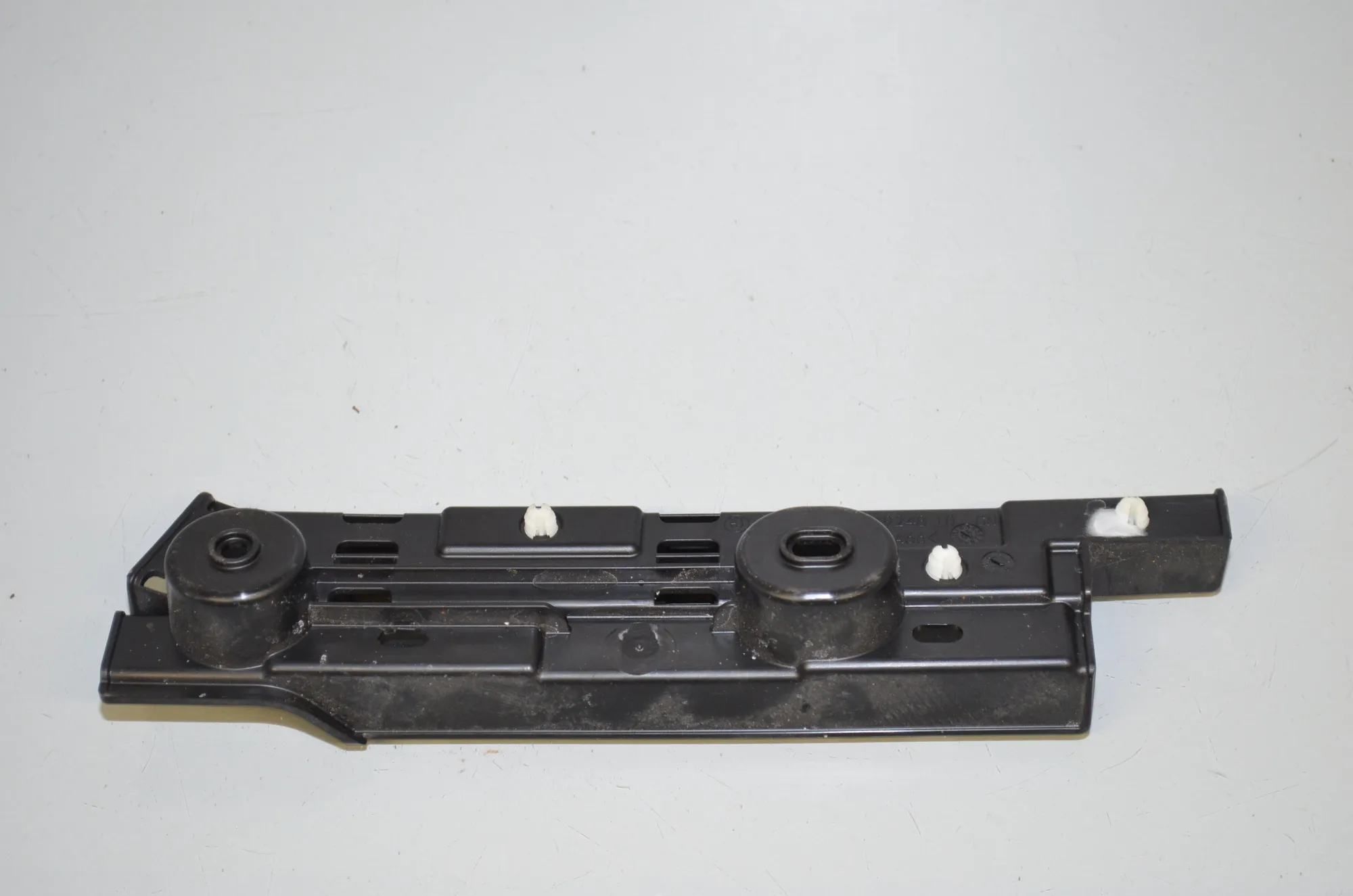 Bracket – OEM 9441942 · BMW iX3 (G08) (2020 - -) Electric (286 HP) 2022