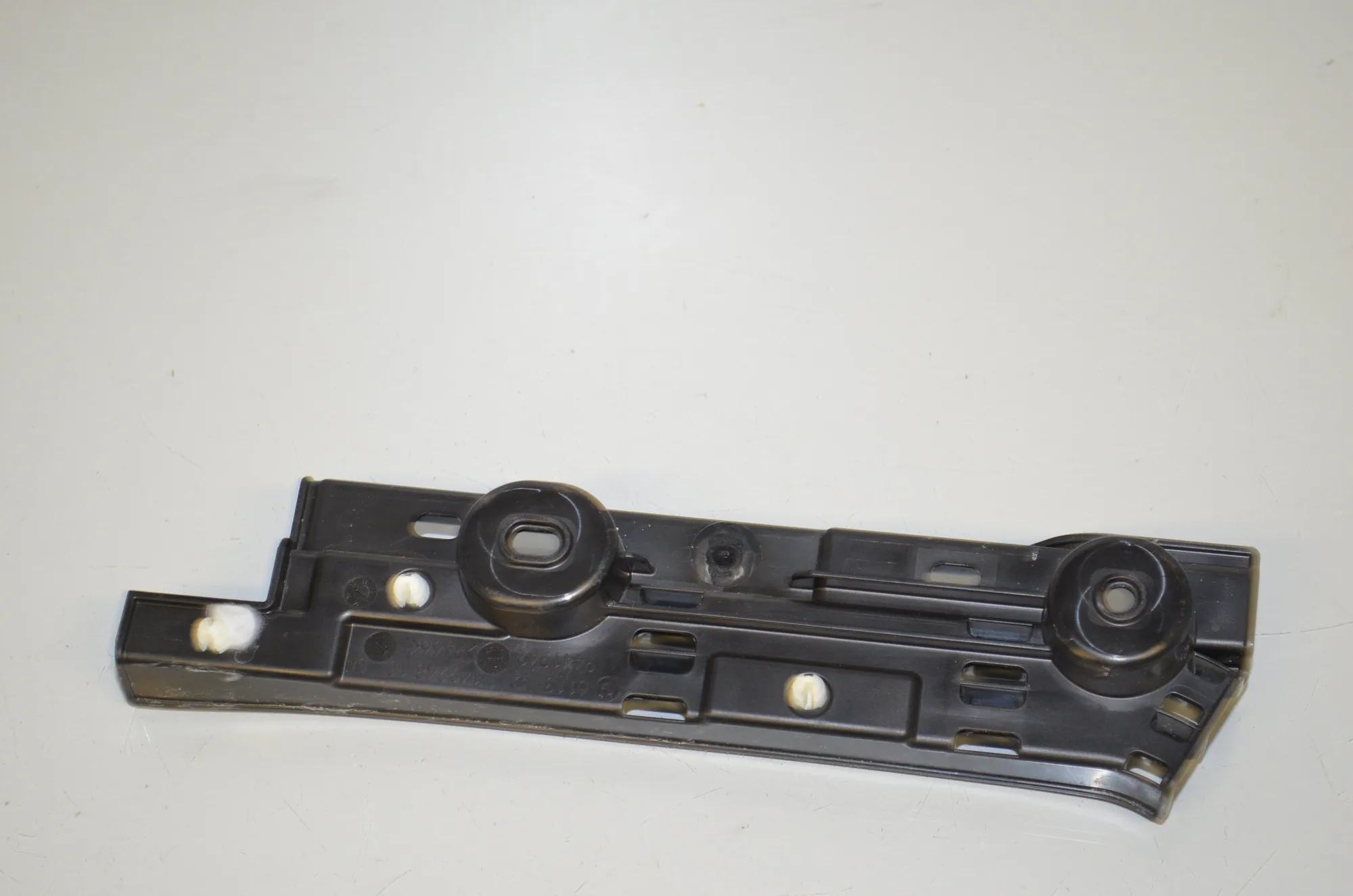 Bracket – OEM 9441942 · BMW iX3 (G08) (2020 - -) Electric (286 HP) 2022 – 2