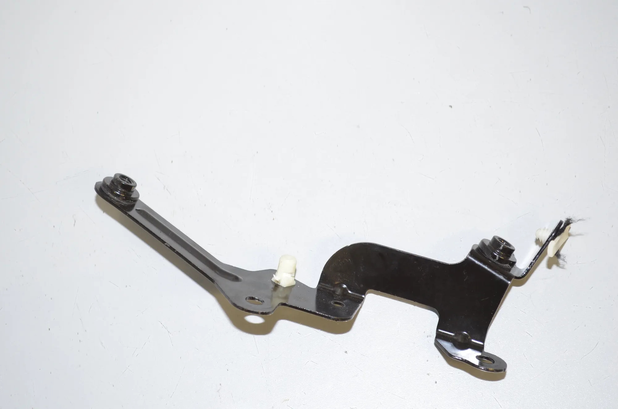 Bracket – OEM 9391845 · BMW iX3 (G08) (2020 - -) Electric (286 HP) 2022 – 4