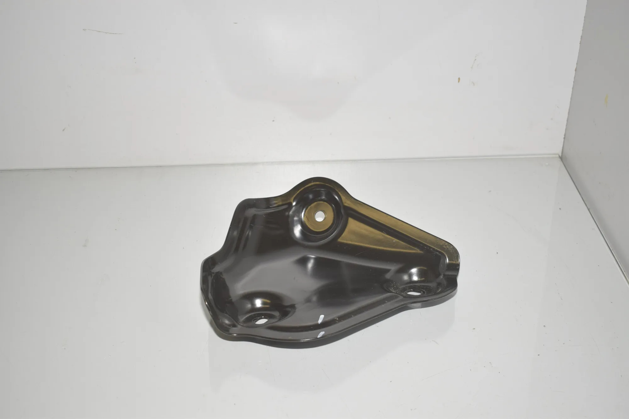 Bracket – OEM 5A149C6 · BMW iX3 (G08) (2020 - -) Electric (286 HP) 2022