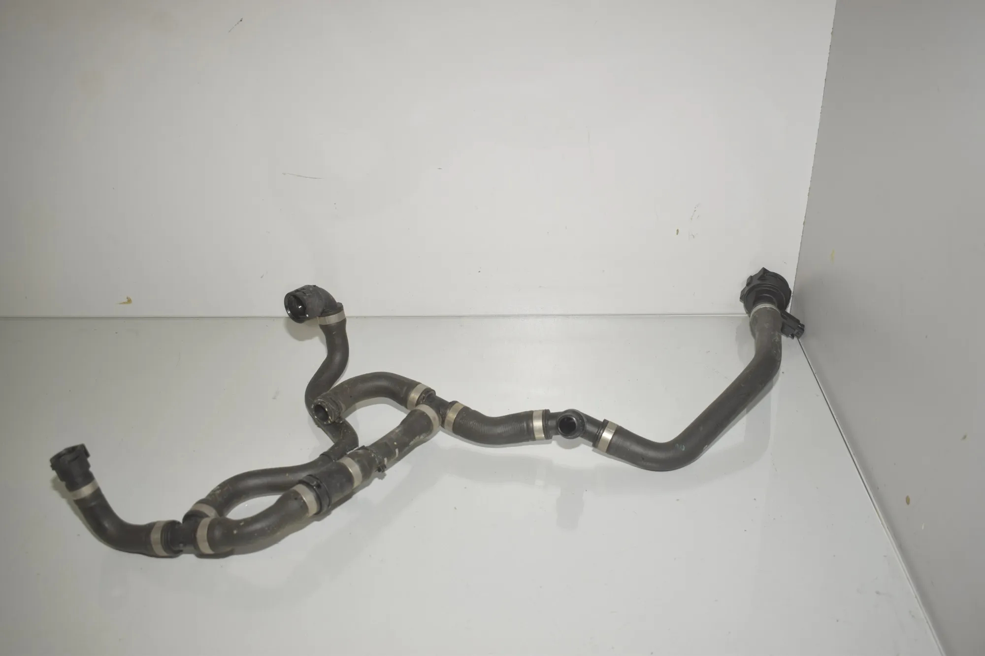 Coolant Hose Pipe – OEM 8743384 · BMW iX3 (G08) (2020 - -) Electric (286 HP) 2022