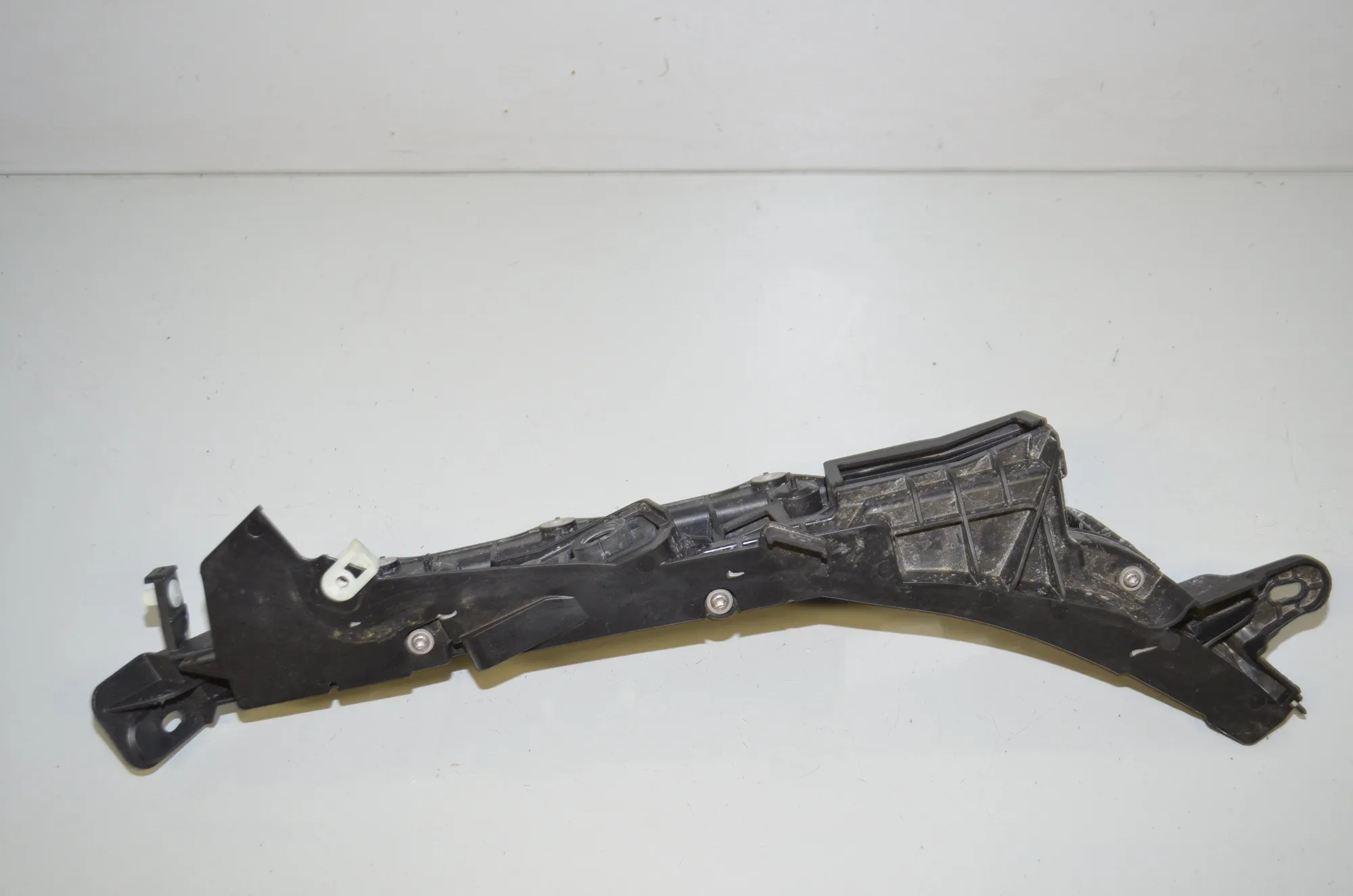 Other Engine Compartment Parts – OEM 9397000 · BMW iX3 (G08) (2020 - -) Electric (286 HP) 2022 – 2