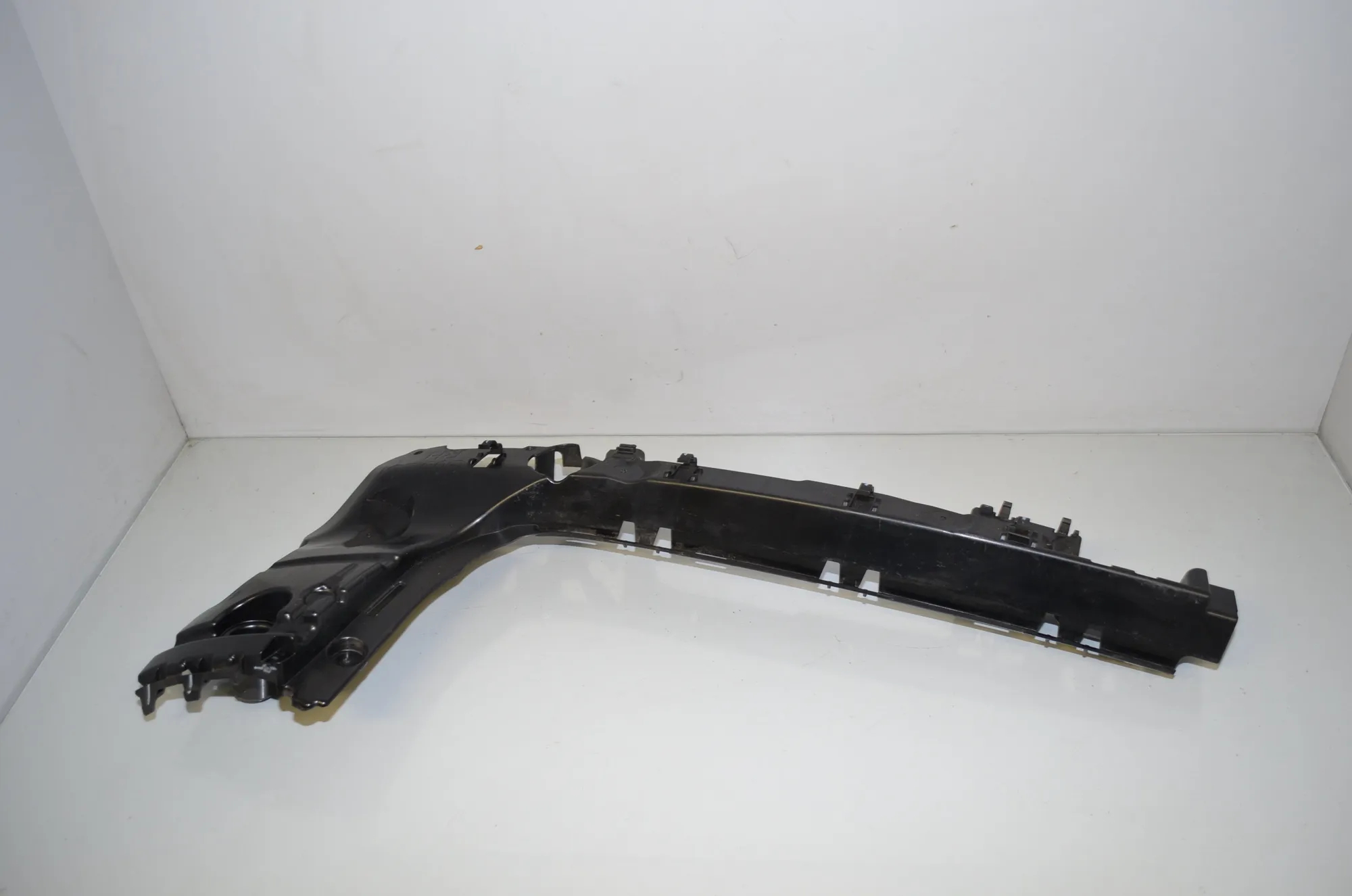Rear Right Bumper Bracket – OEM 9850834 · BMW iX3 (G08) (2020 - -) Electric (286 HP) 2022 – 2
