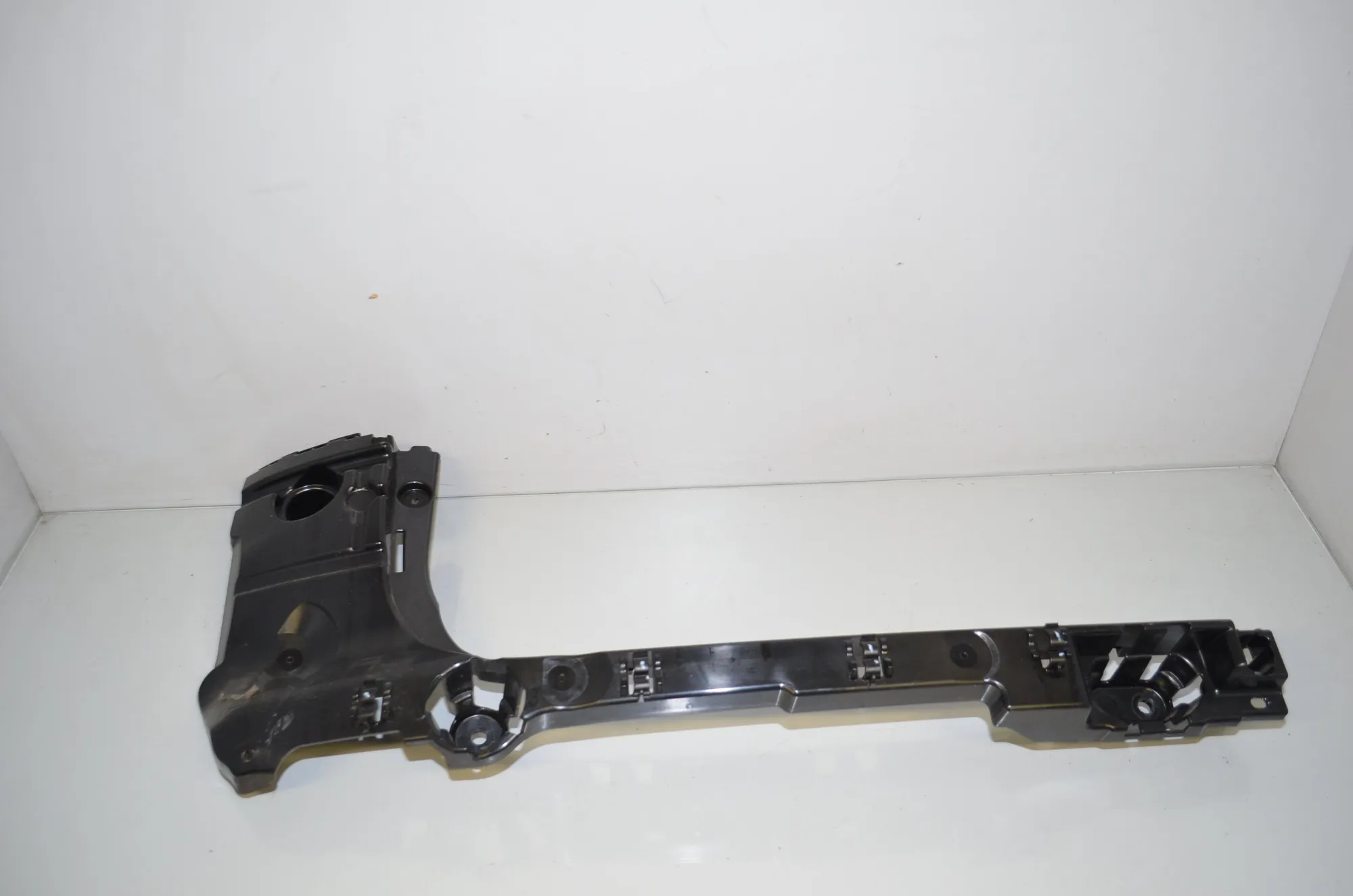 Rear Left Bumper Bracket – OEM 9850833 · BMW iX3 (G08) (2020 - -) Electric (286 HP) 2022