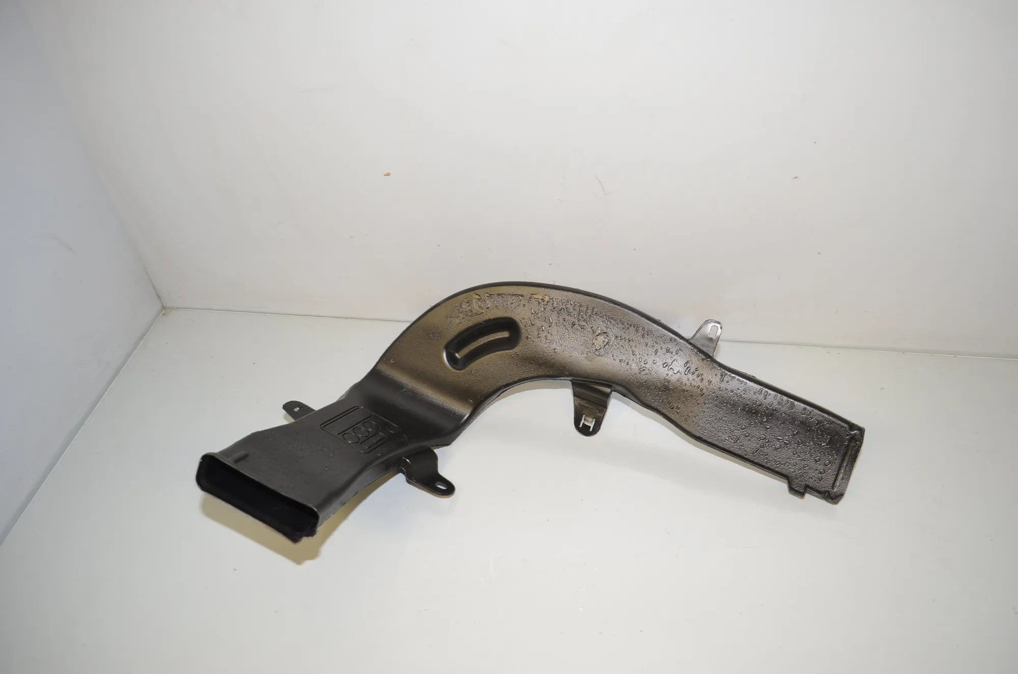 Interior Air Duct Channel – OEM 6997062 · BMW iX3 (G08) (2020 - -) Electric (286 HP) 2022 – 2