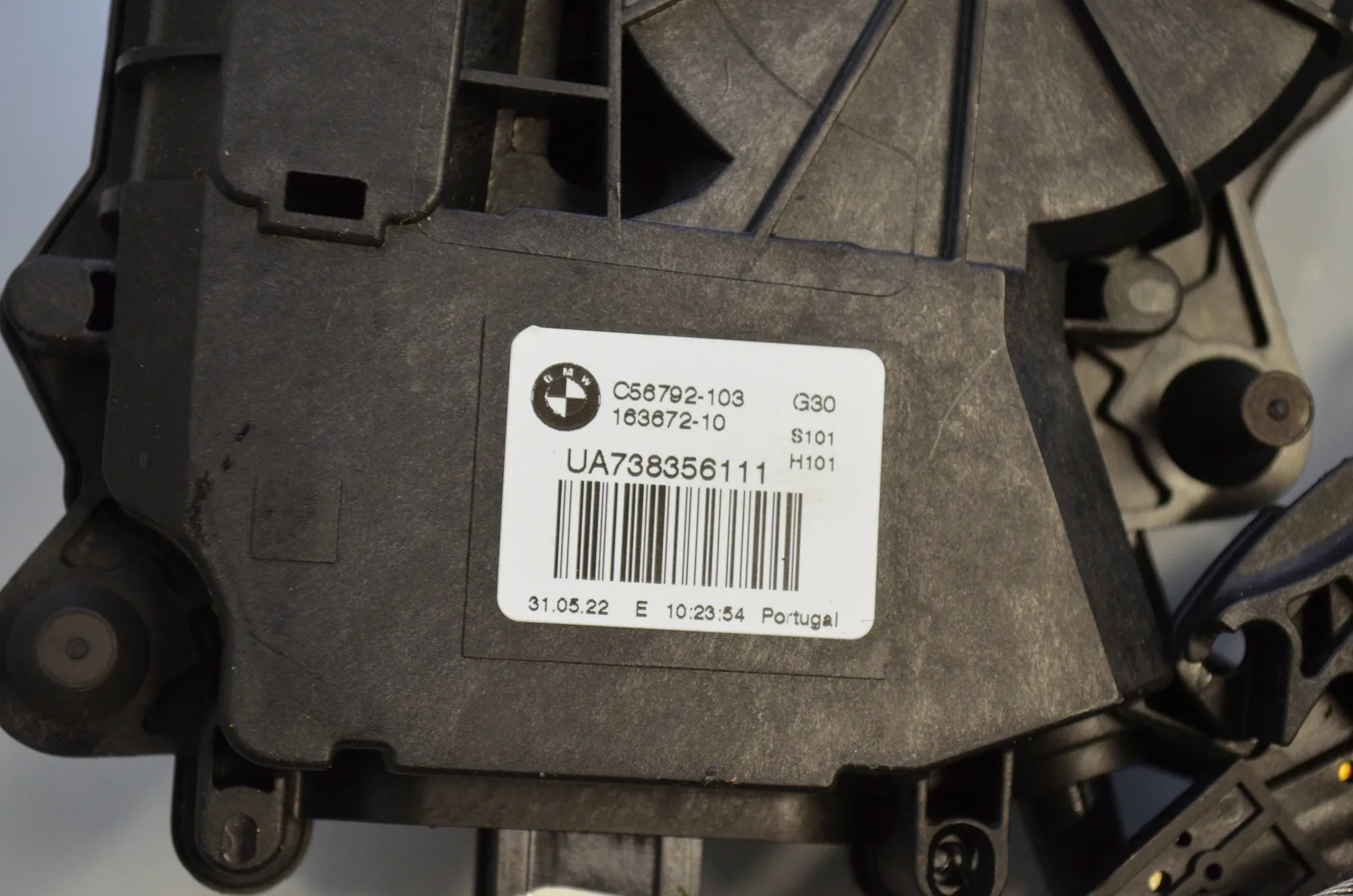 Electric Tailgate Opening Kit – OEM 5A19DB2 · BMW iX3 (G08) (2020 - -) Electric (286 HP) 2022 – 8