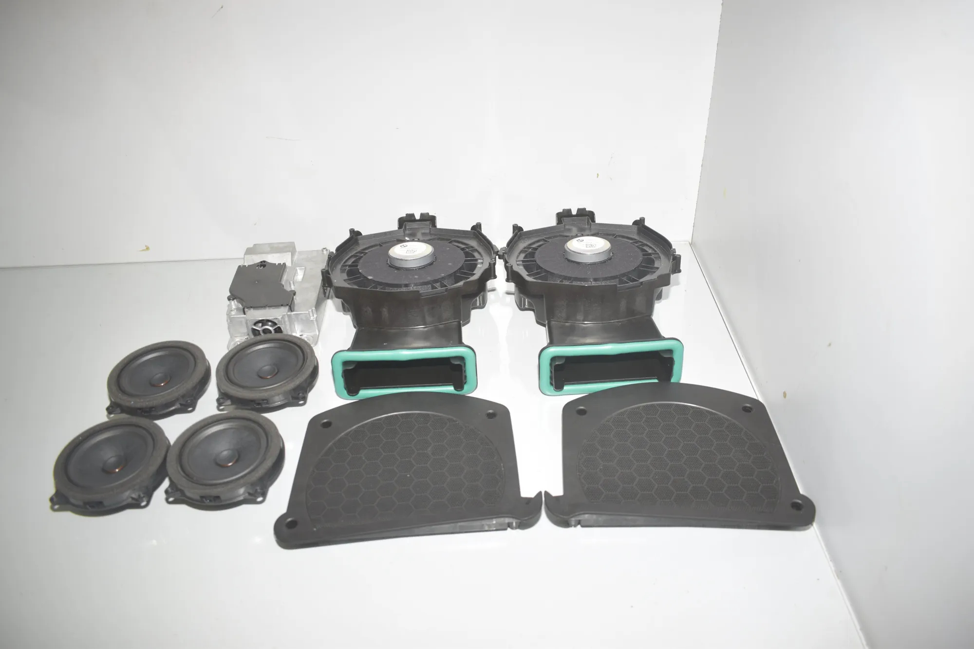 Sound Audio System Set – OEM 6807317 · BMW iX3 (G08) (2020 - -) Electric (286 HP) 2022