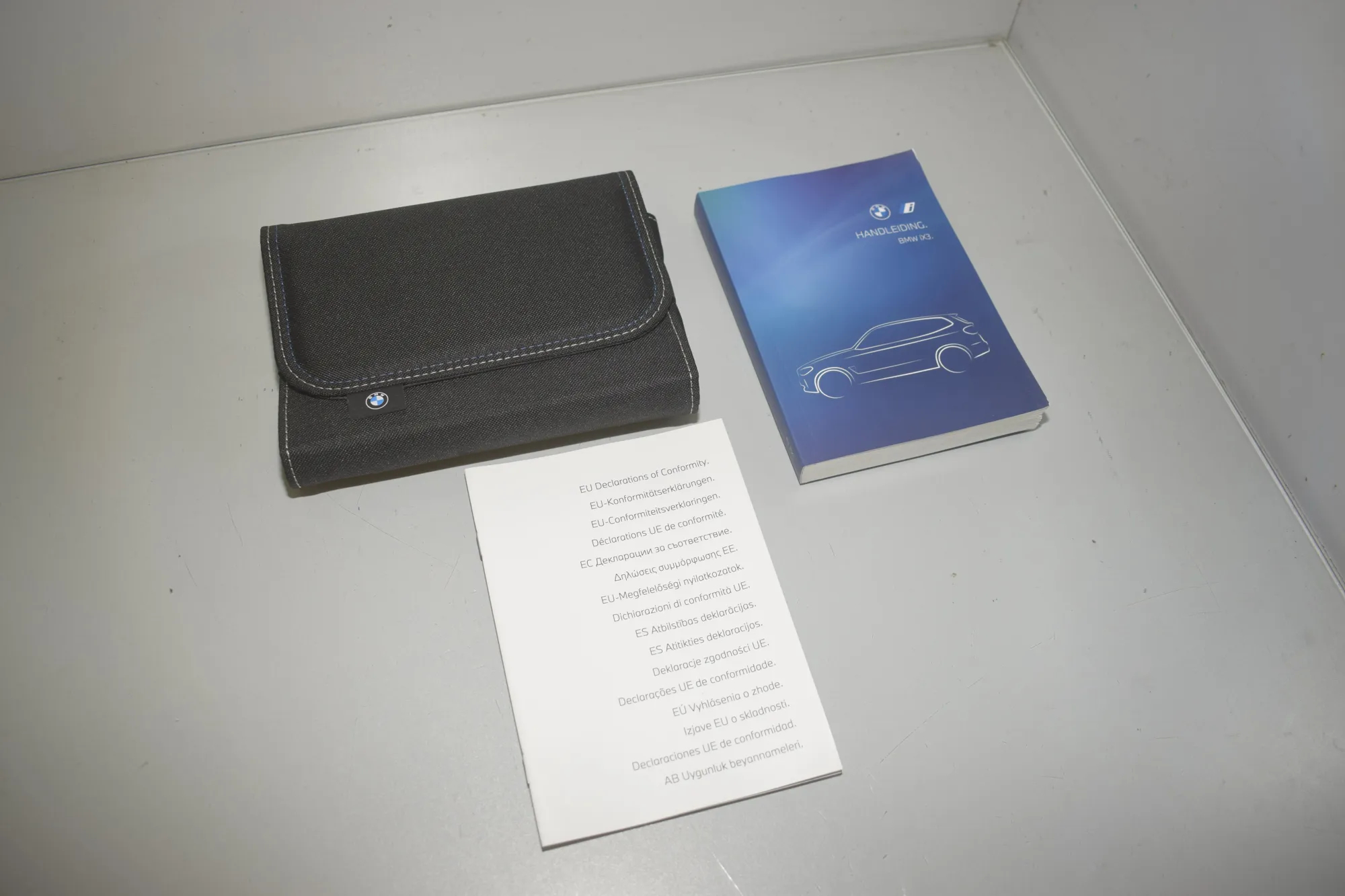 Manual Service Book – OEM 5A539E2 · BMW iX3 (G08) (2020 - -) Electric (286 HP) 2022 – 3