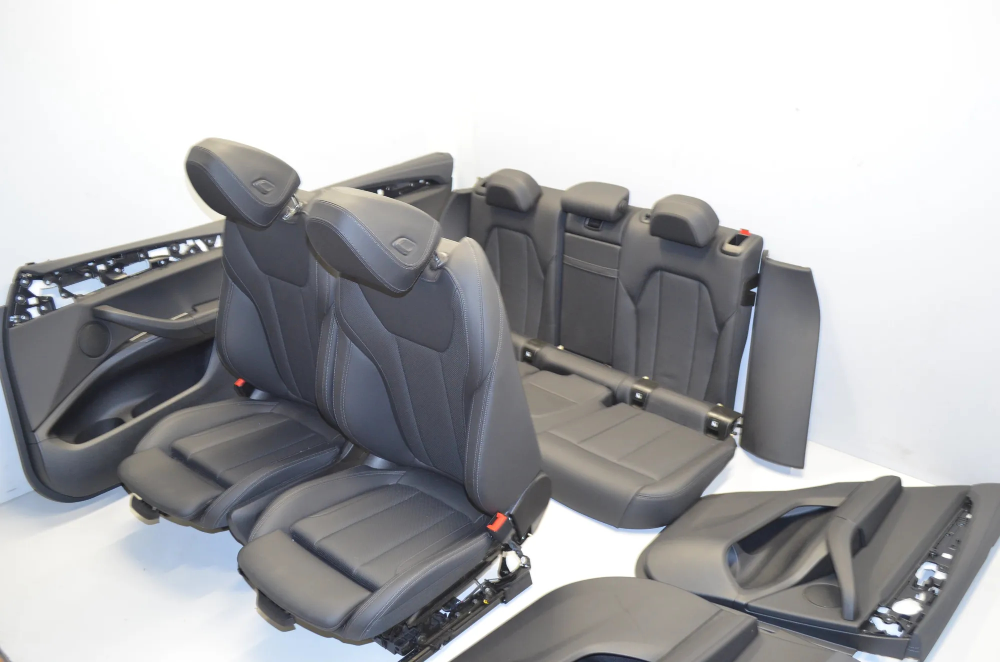 Seat set · BMW iX3 (G08) (2020 - -) Electric (286 HP) 2022 – 3