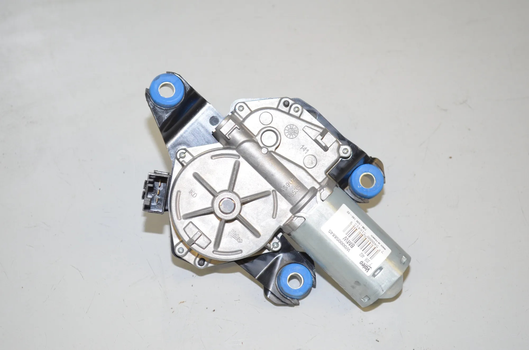 Tailgate Window Wiper Motor – OEM 7306462 · BMW i3 (I01) BMW i3 (I01) Electric 2015 – 3