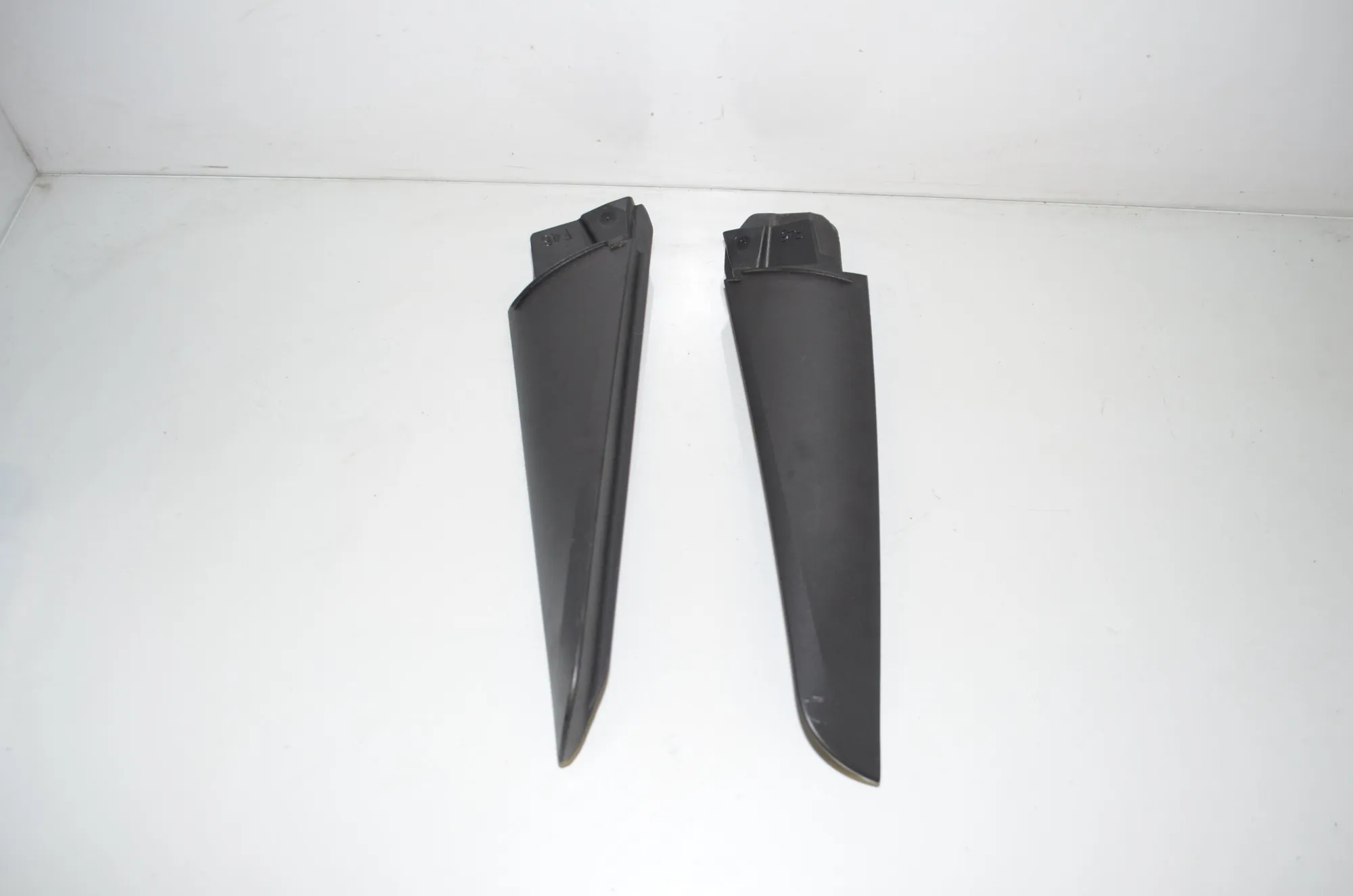 Other Body Parts – OEM 7333895 · BMW 2 Gran Tourer (F46) 218 i 2015 – 2
