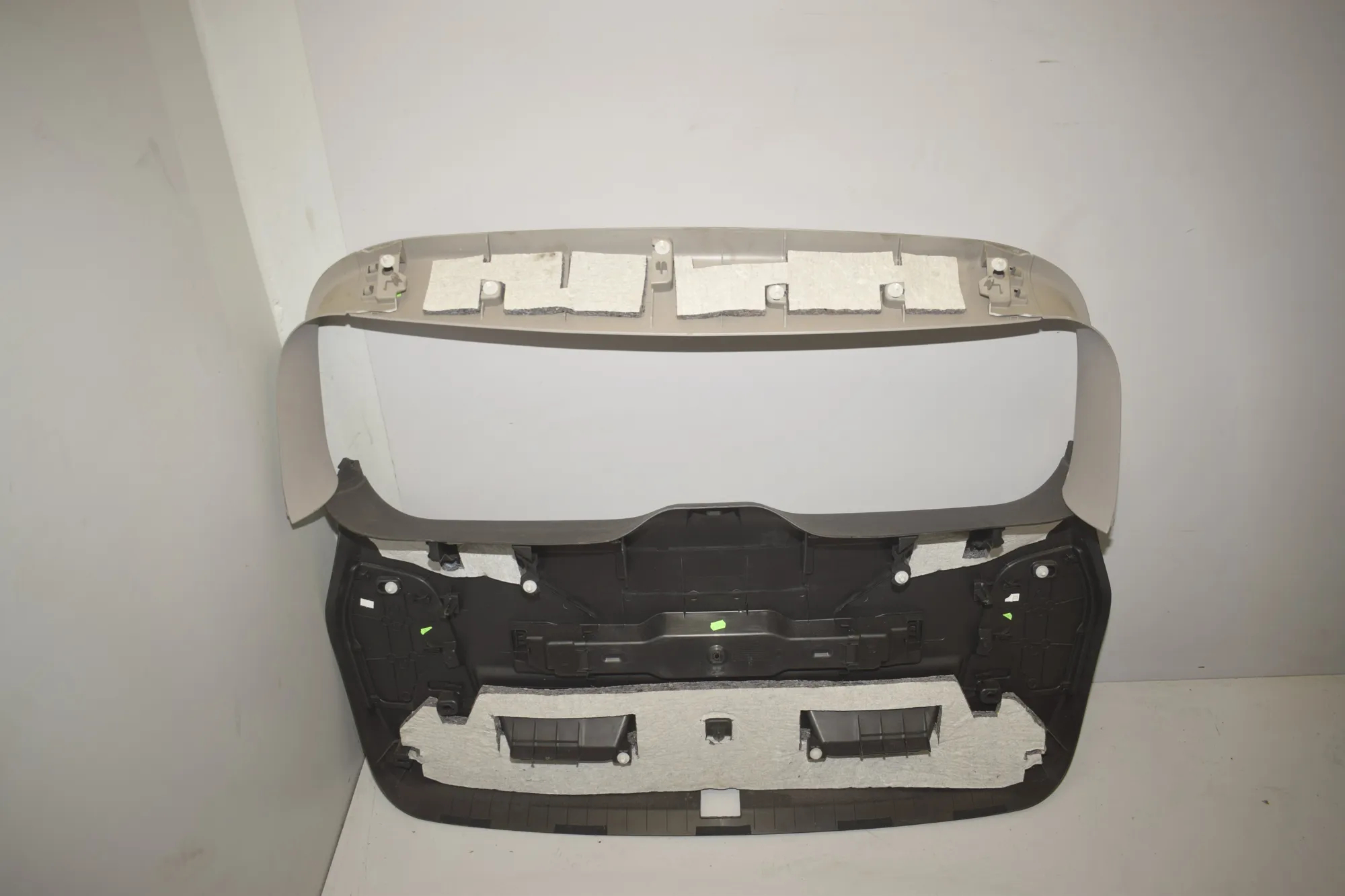 Tailgate Bootlid Cover Trim – OEM 7414933 · BMW 2 Gran Tourer (F46) 218 i 2015 – 4