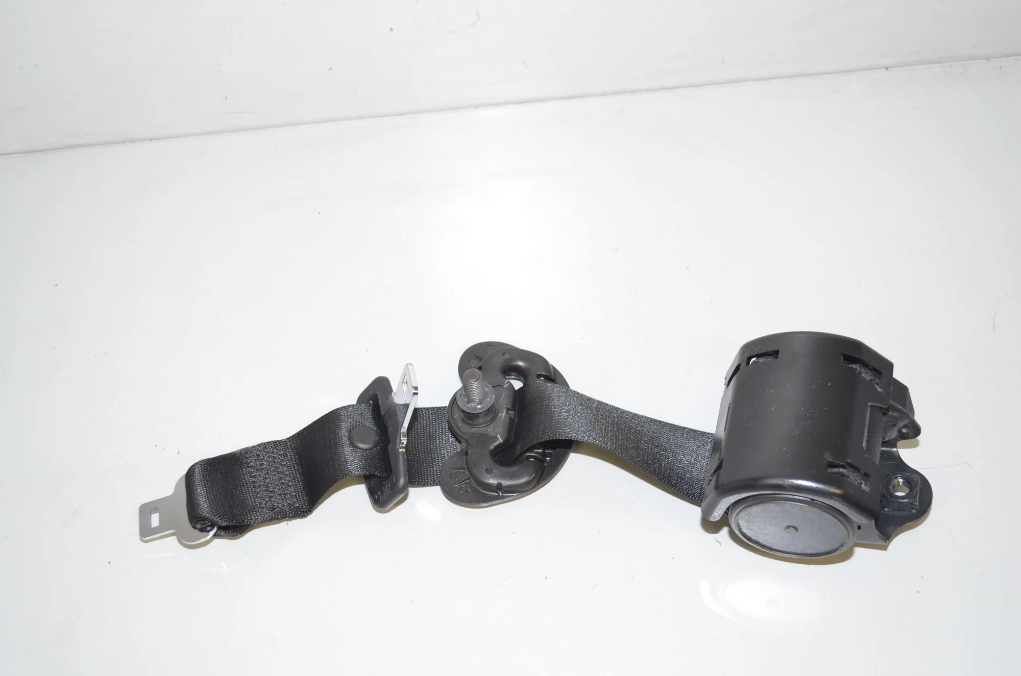 Rear Left Seatbelt – OEM 7375643 · BMW 2 Gran Tourer (F46) 218 i 2015