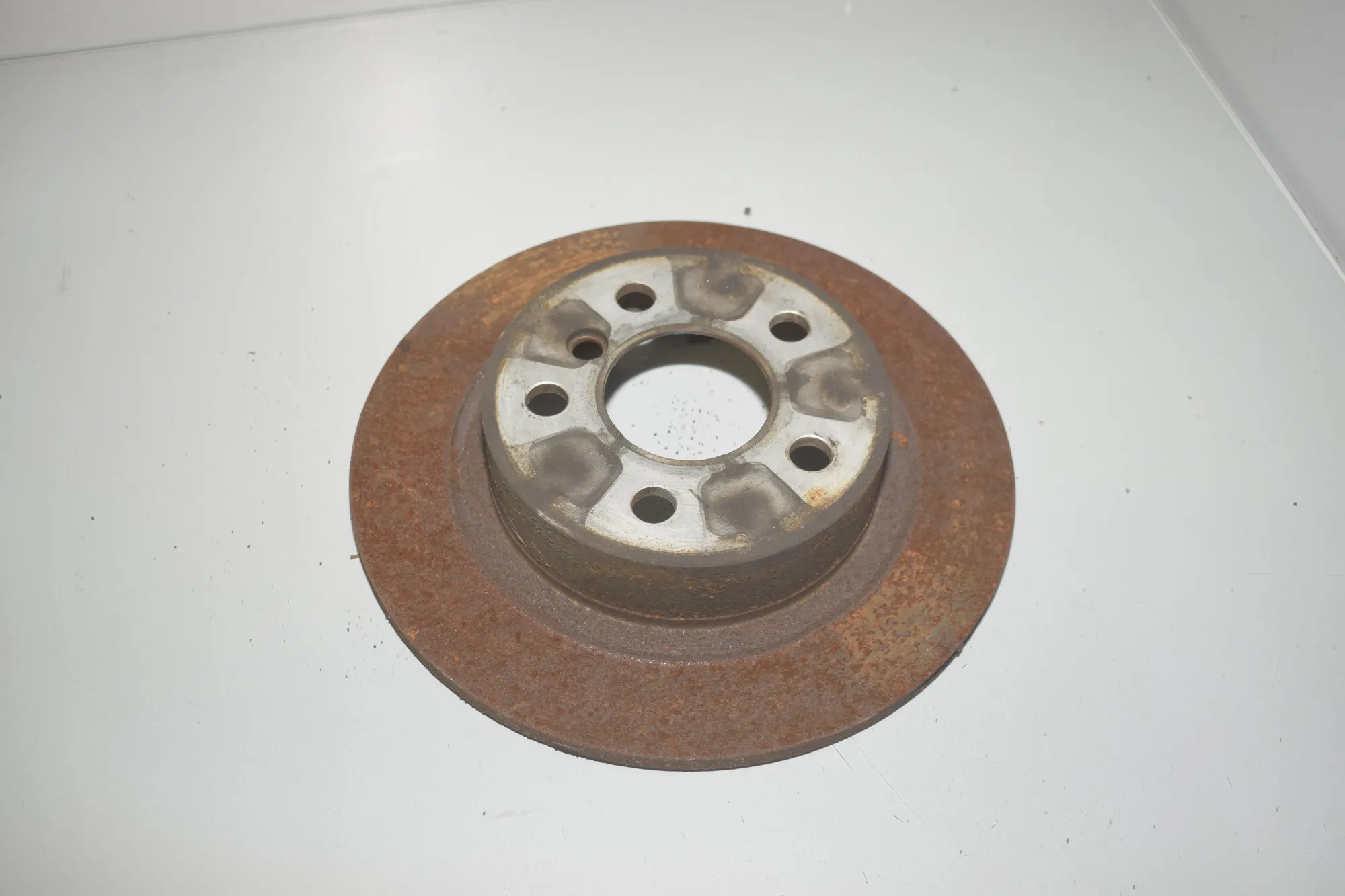 Rear Left Brake Disc – OEM 6799367 · BMW 1 (F40) (2019 - -) F40) 116 d 2020 – 2