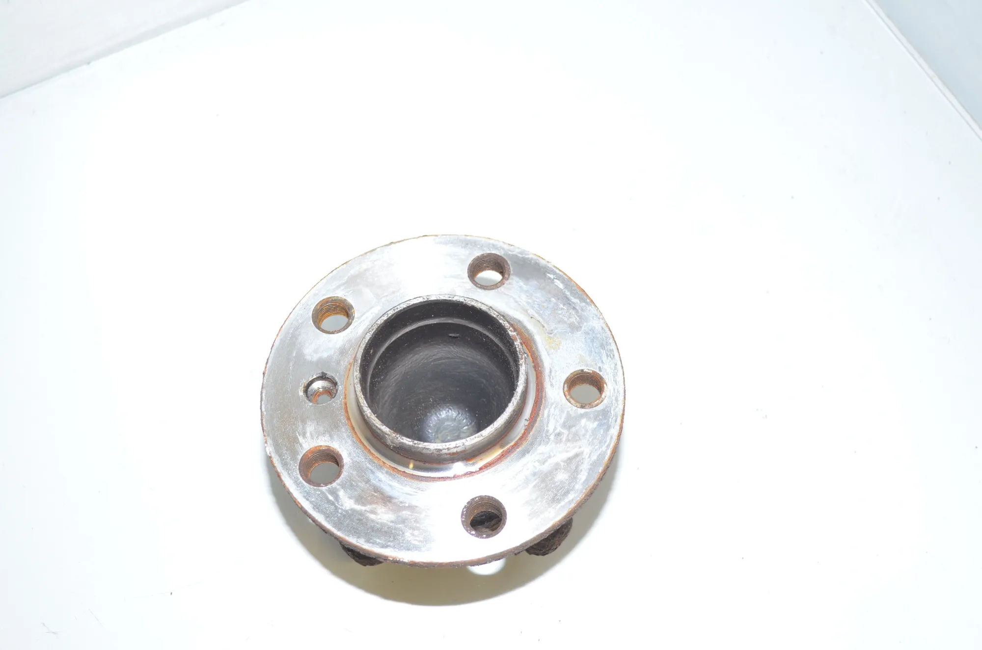 Rear Left Wheel Bearing – OEM 8854389 · BMW 1 (F40) (2019 - -) F40) 116 d 2020 – 2