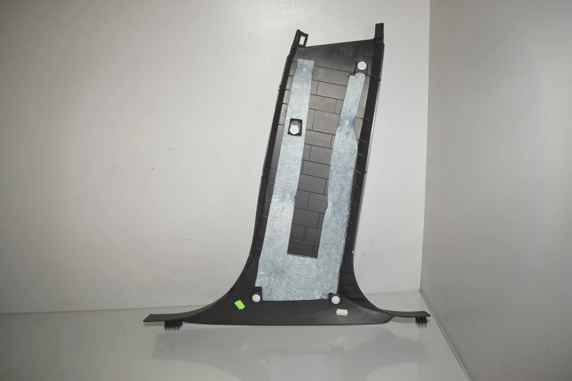Left Side B Pillar Trim – OEM 7444939 · BMW 1 (F40) (2019 - -) F40) 116 d 2020 – 3