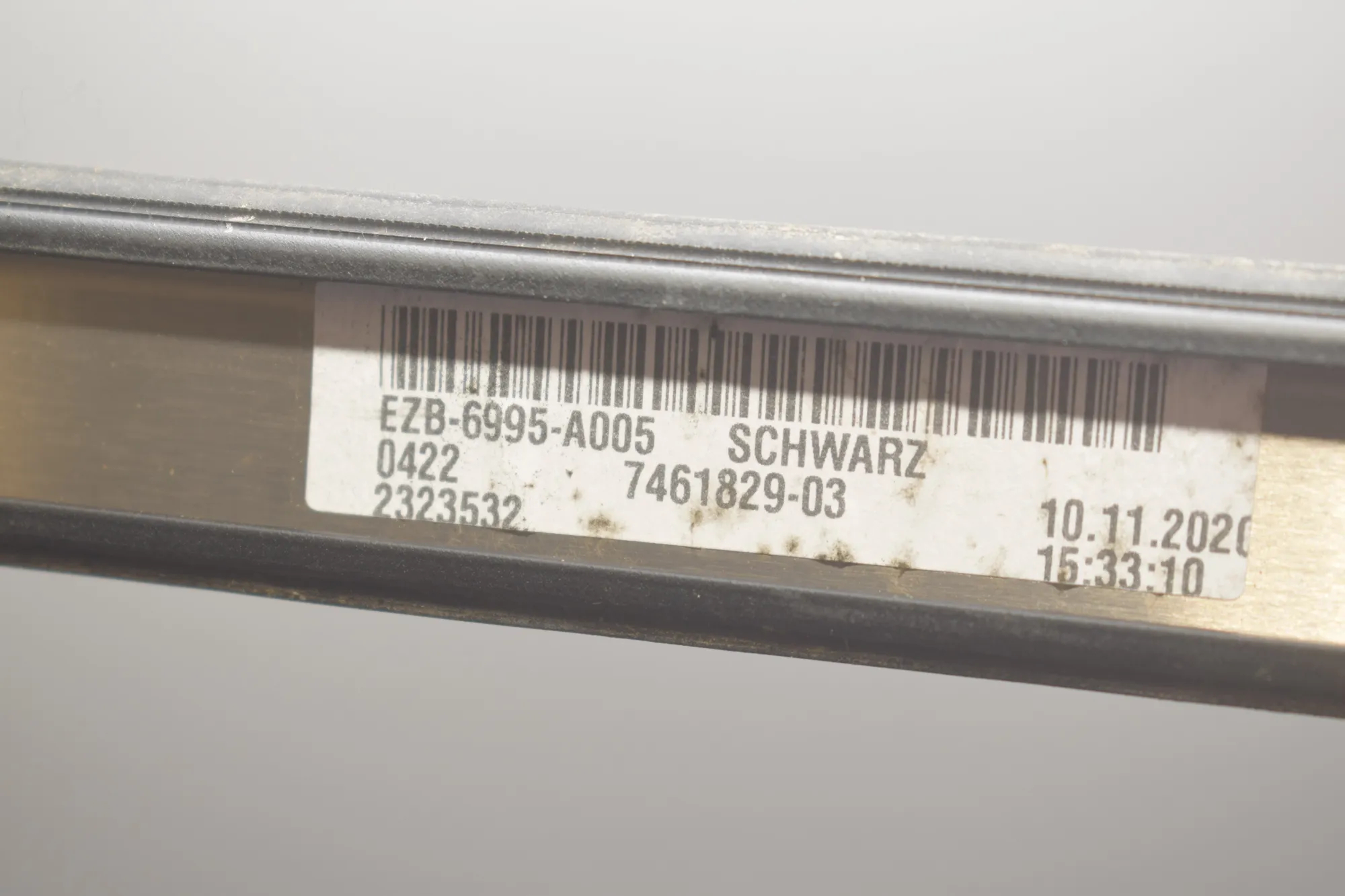 Right Side Roof Strip Trim – OEM 7461829 · BMW 1 (F40) (2019 - -) F40) 116 d 2020 – 5