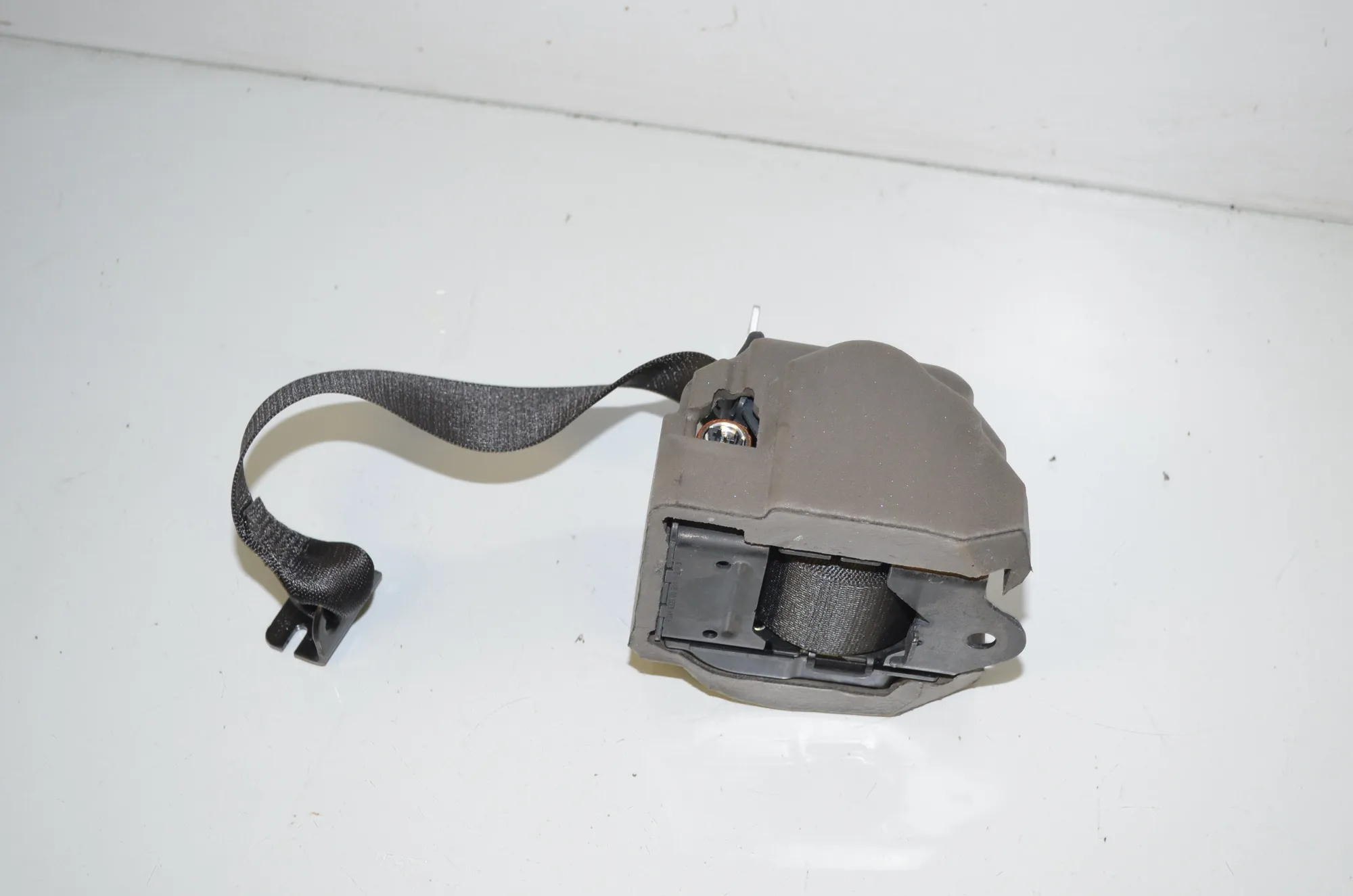Rear Left Seatbelt – OEM 7456277 · BMW 1 (F40) (2019 - -) F40) 116 d 2020 – 3